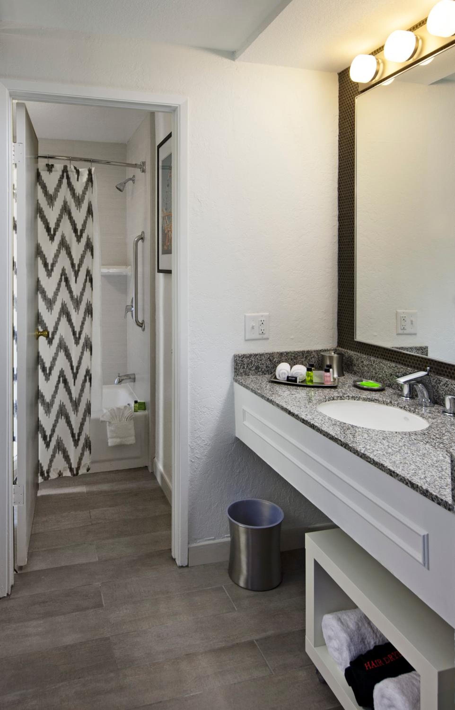 Inn at Venice Beach — 17