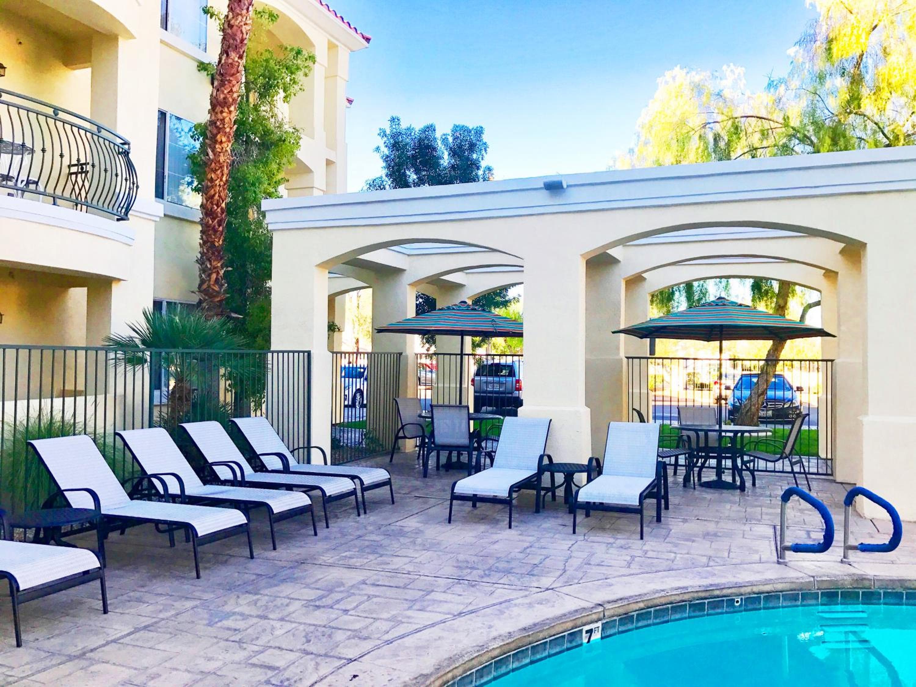 Club de Soleil All-Suite Resort — 8