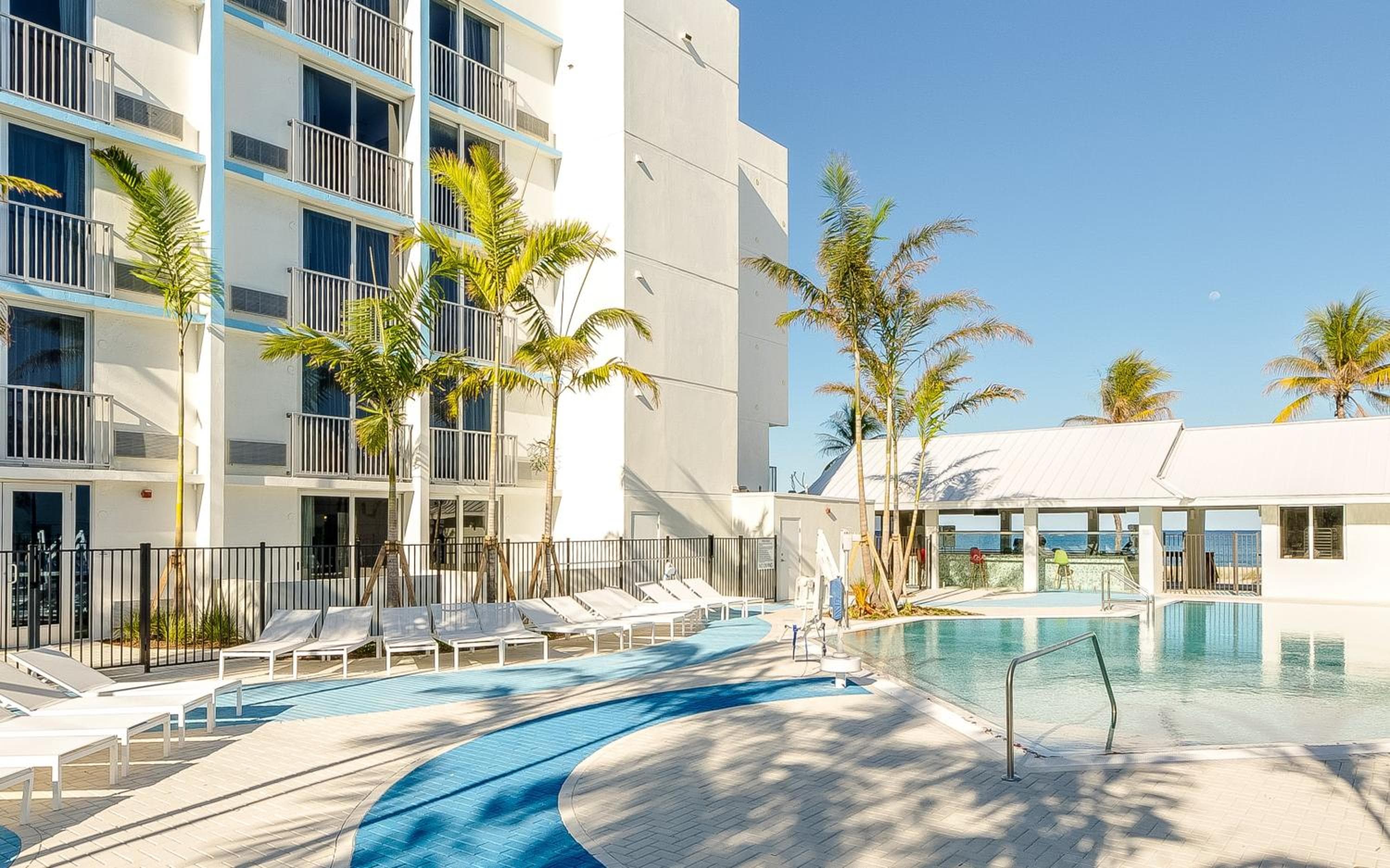 Plunge Beach Resort — 6