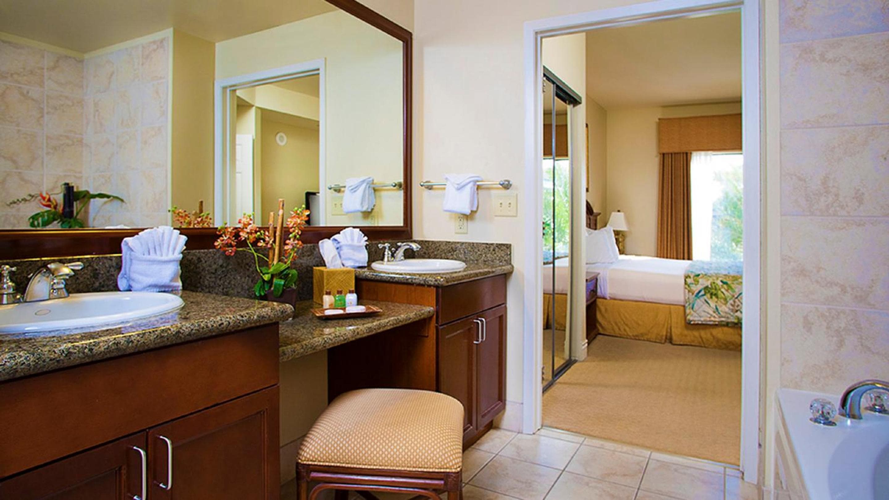 Tahiti Village Resort & Spa — 16