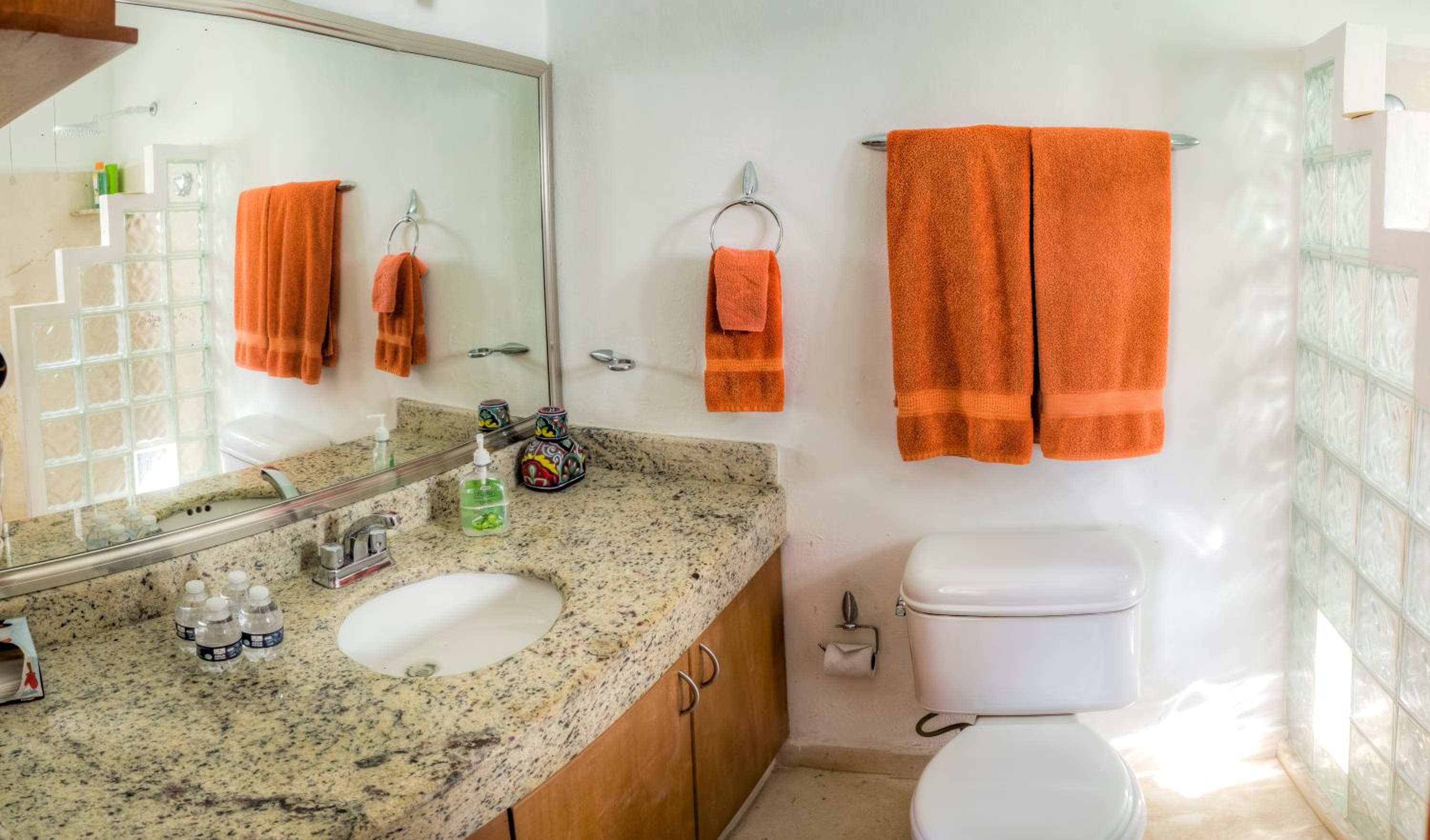 Casa Mi Tesoro Vacation Rooms — 26