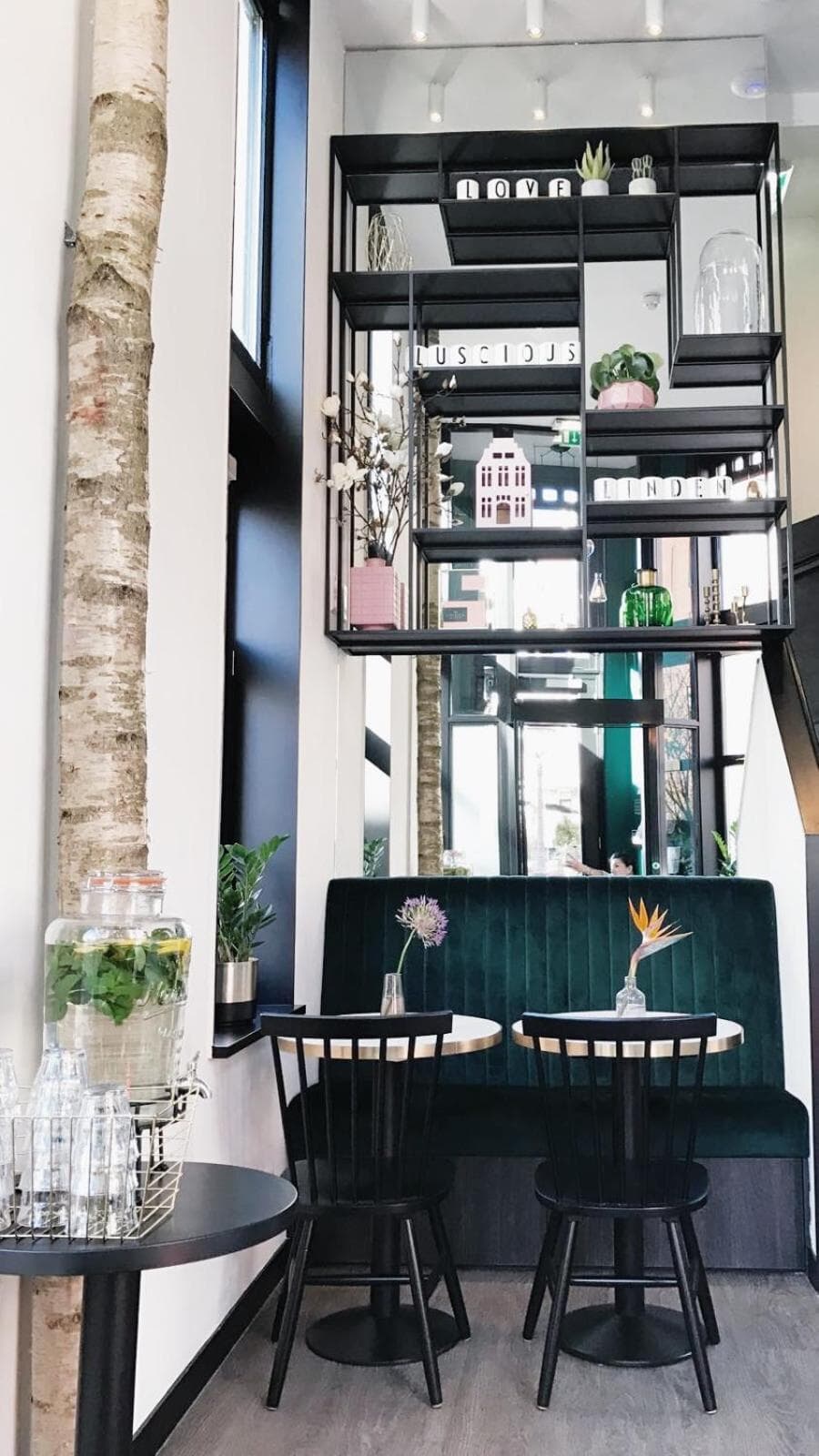 Linden Hotel — 17