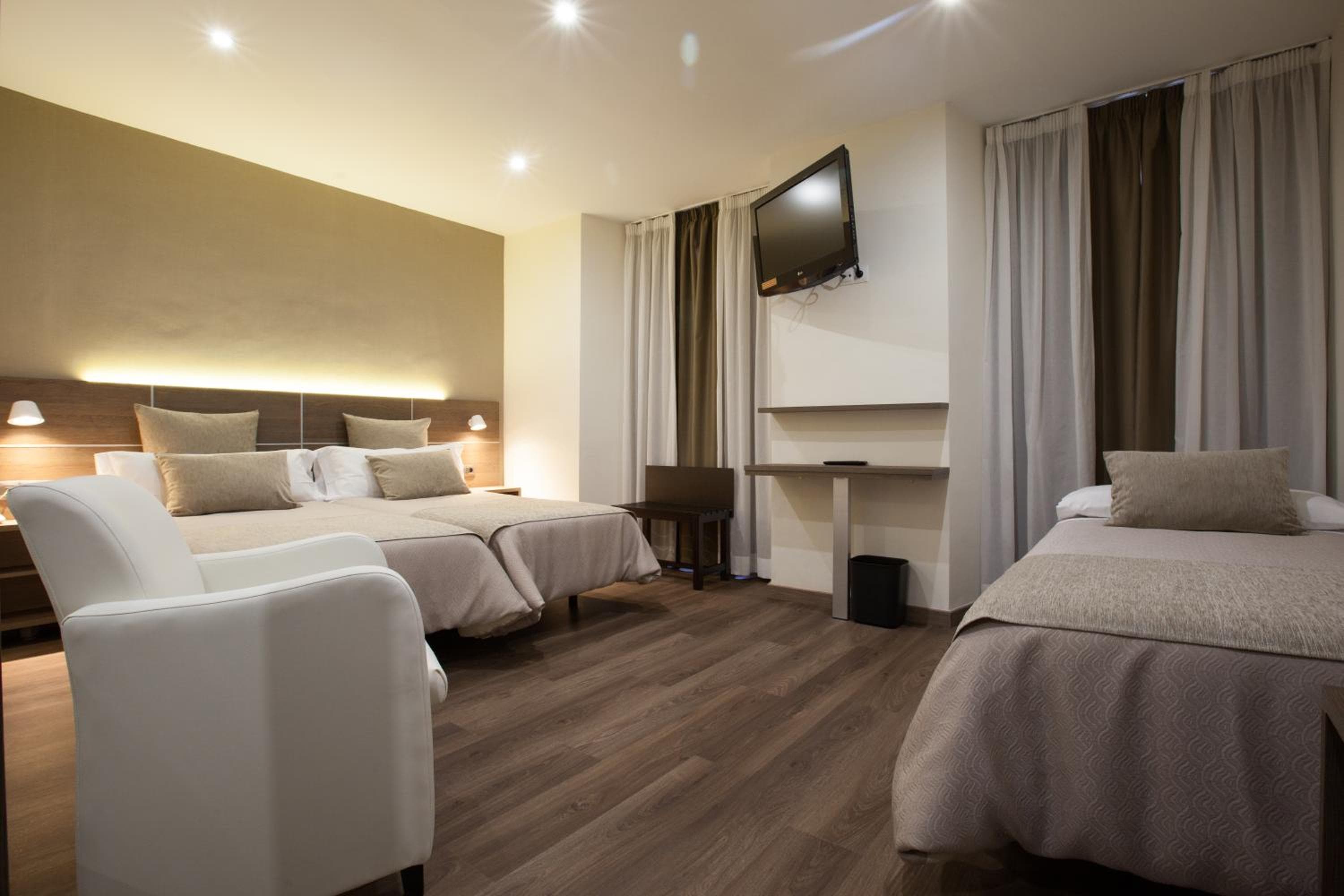 Hotel Don Paco — 8