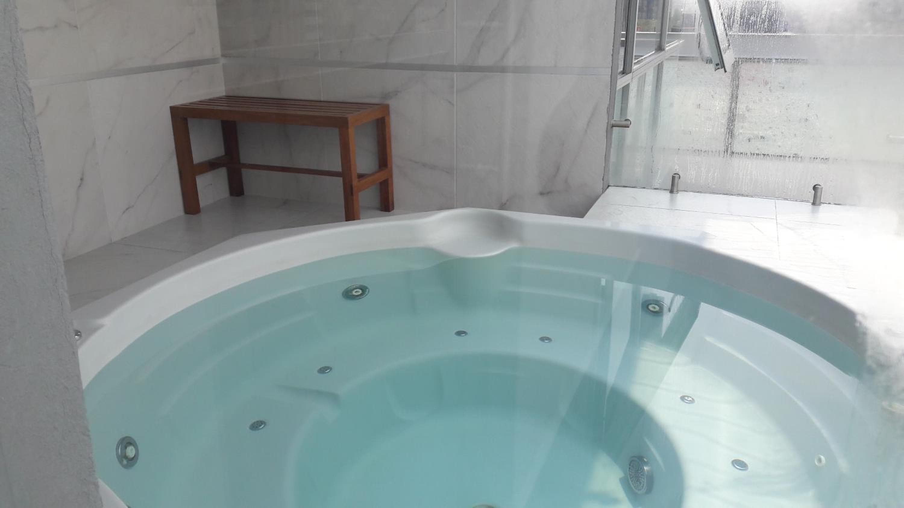 Hotel Block Suites — 17