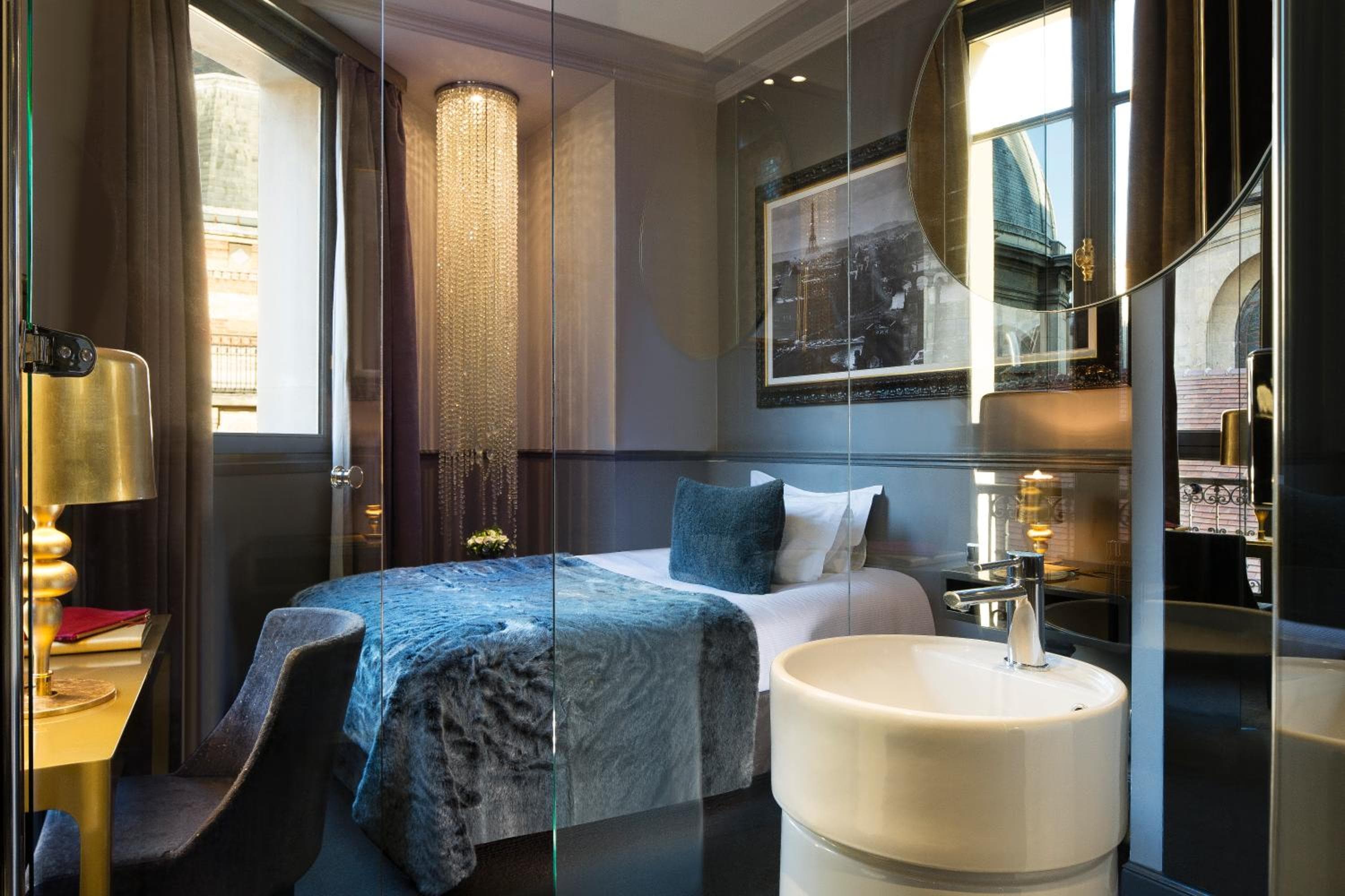 Hotel Lumen Paris Louvre — 11