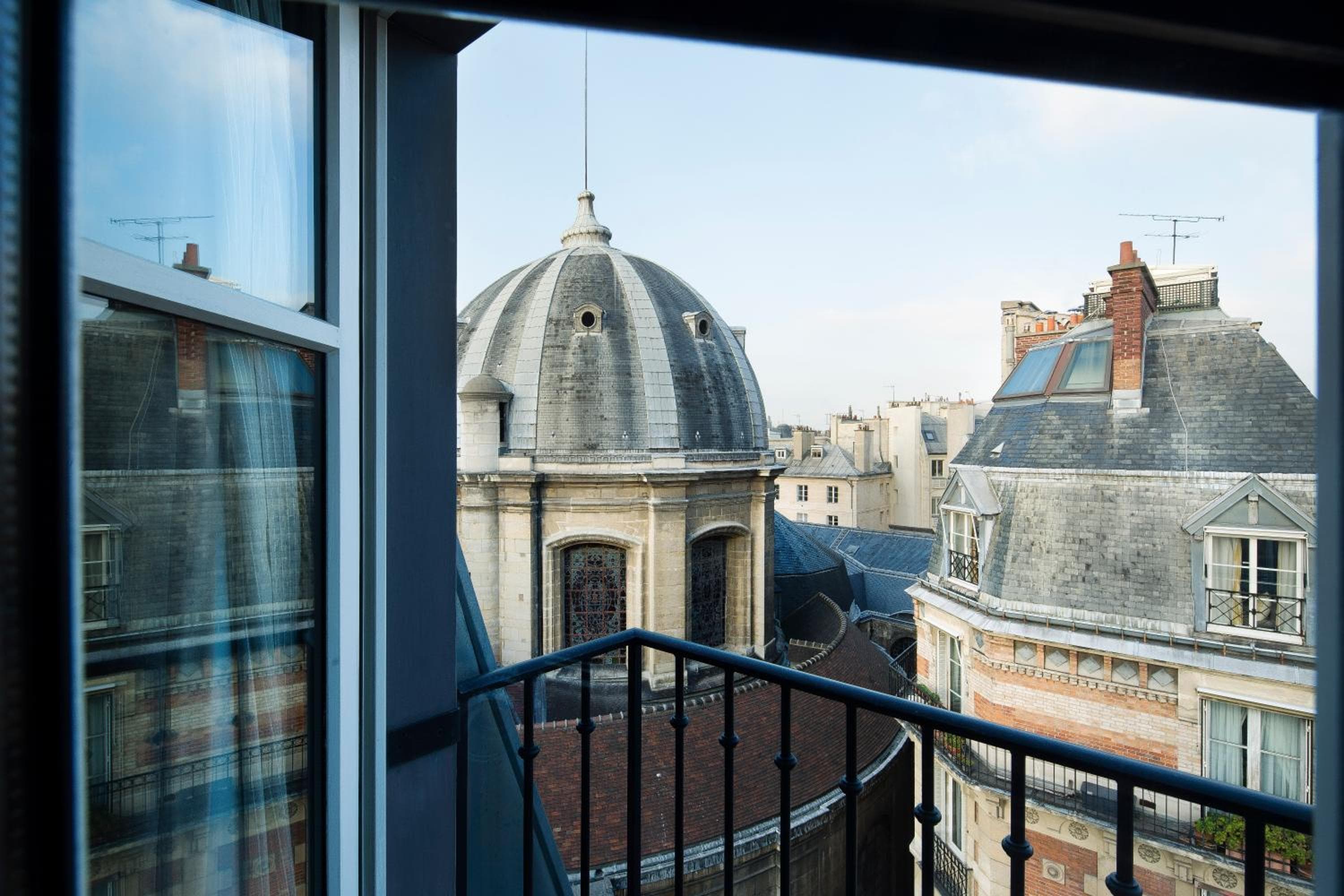 Hotel Lumen Paris Louvre — 26