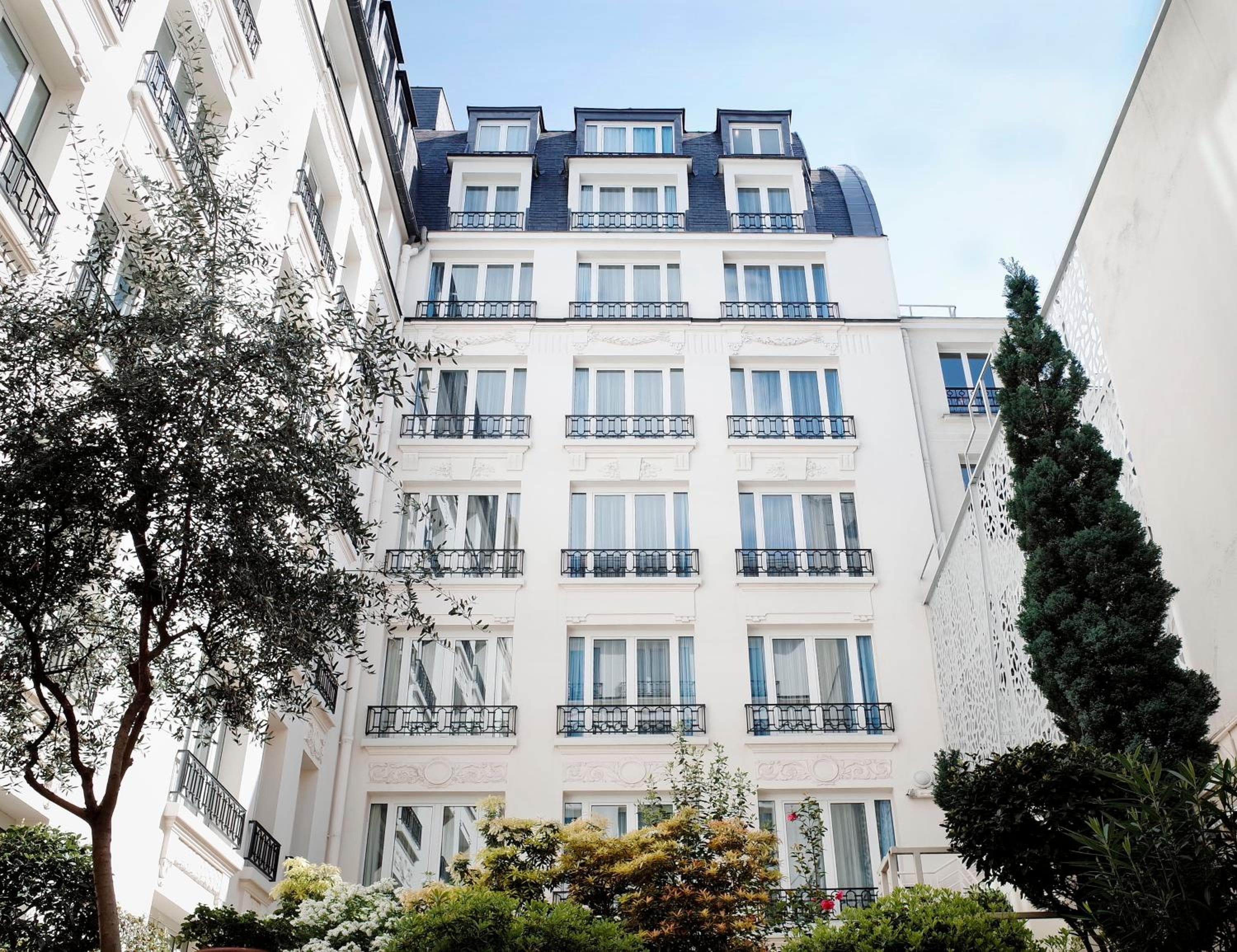 Rochester Champs Elysees — 7