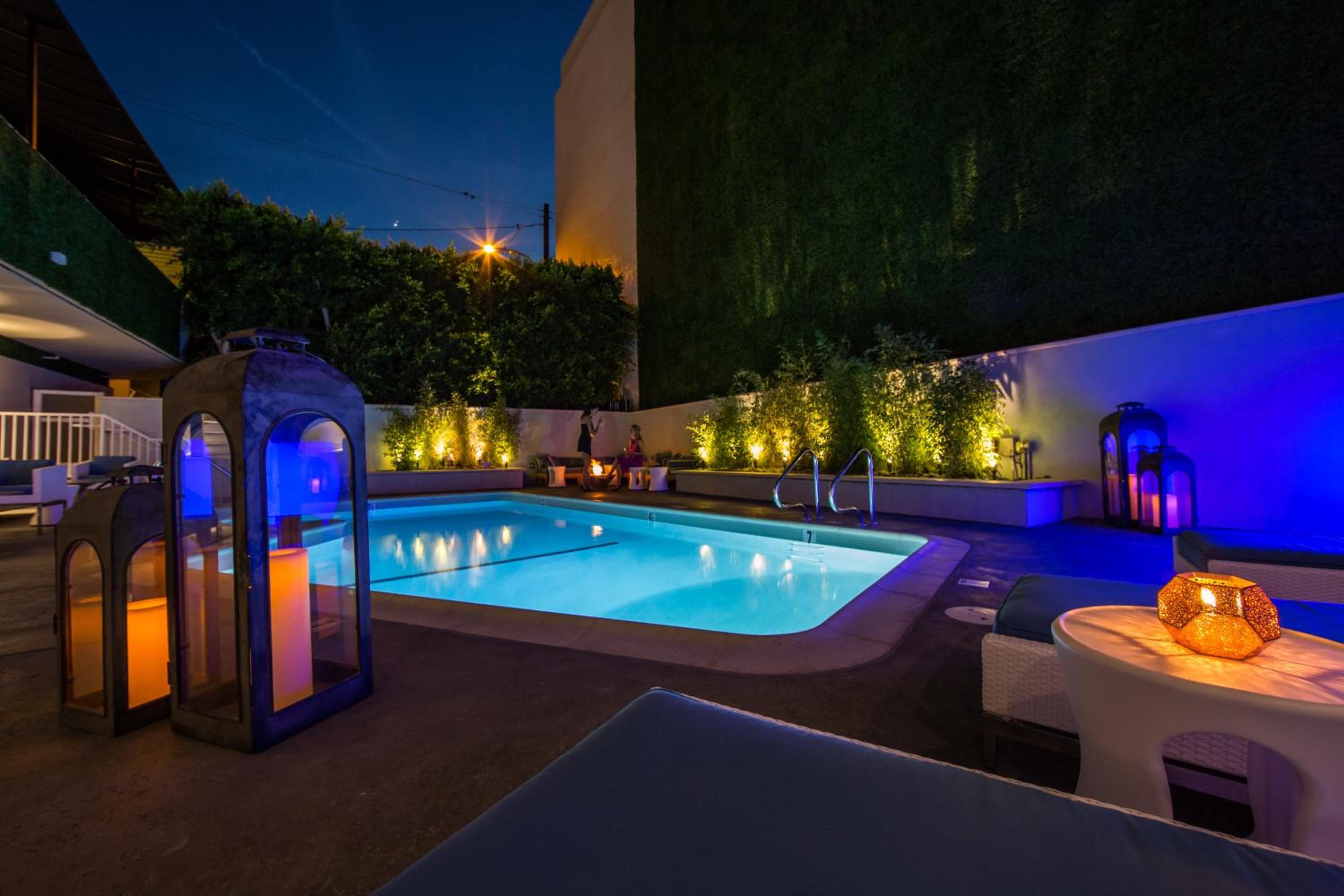 Mosaic Hotel Beverly Hills — 2