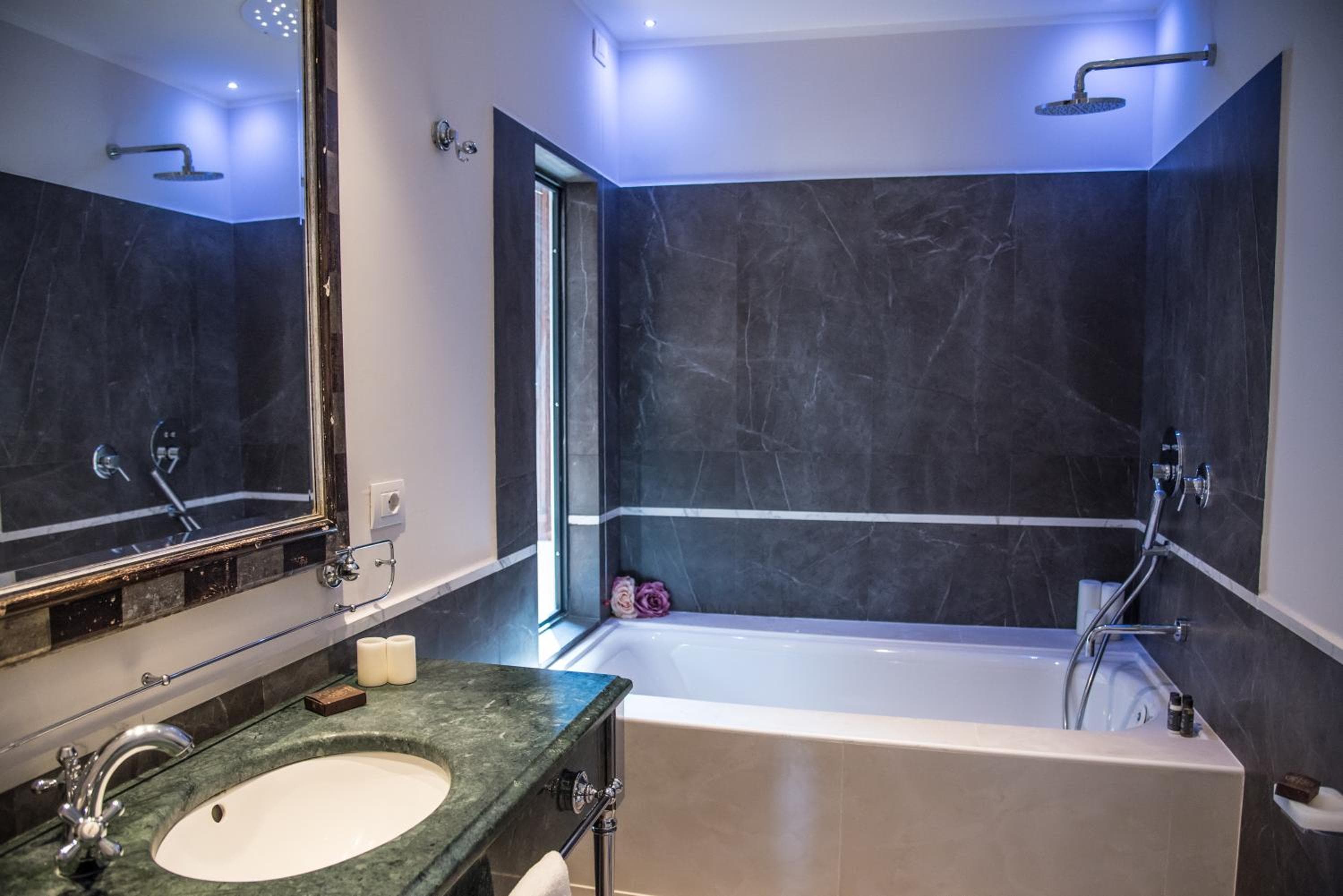 Hotel Monte Cenci — 26