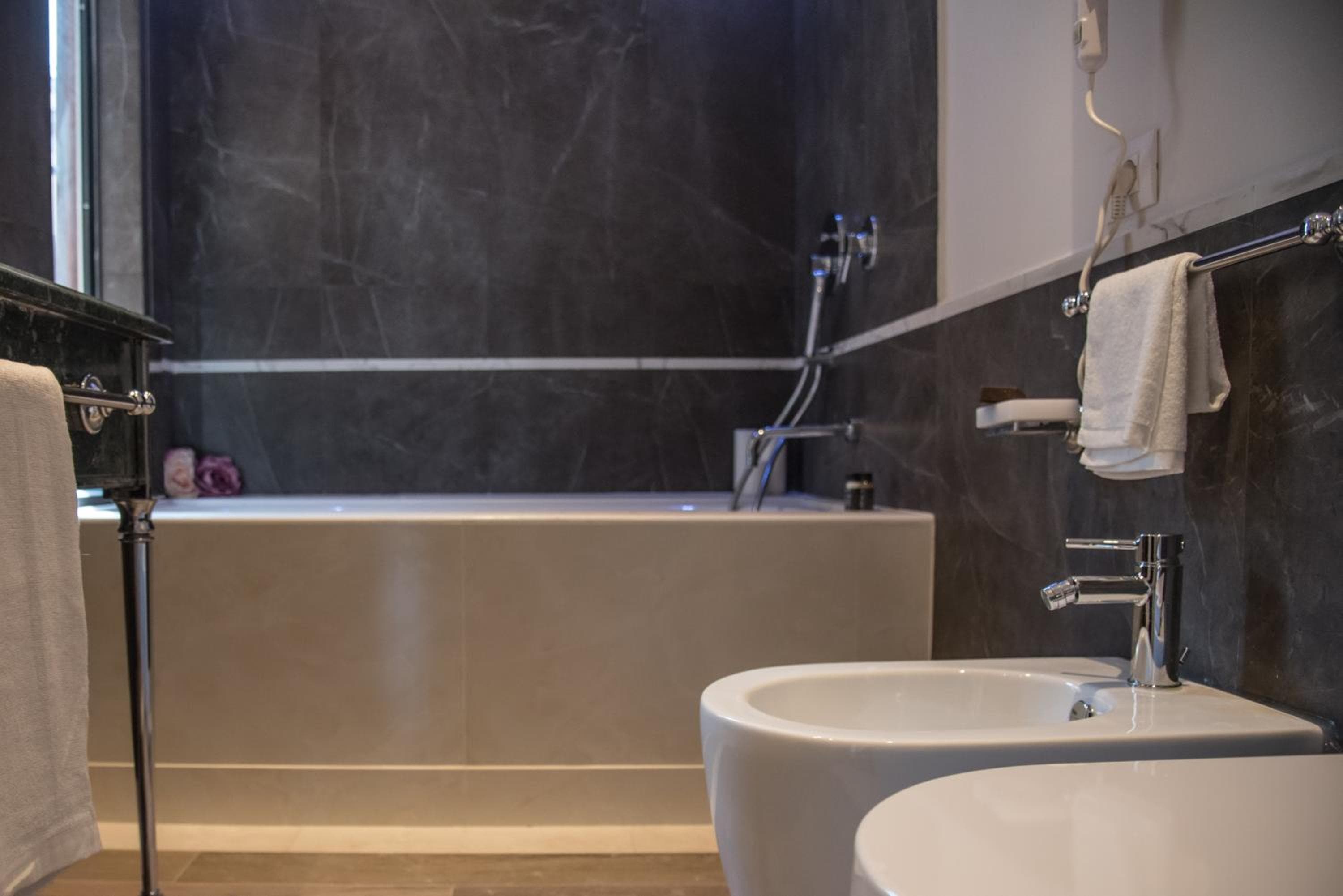 Hotel Monte Cenci — 26