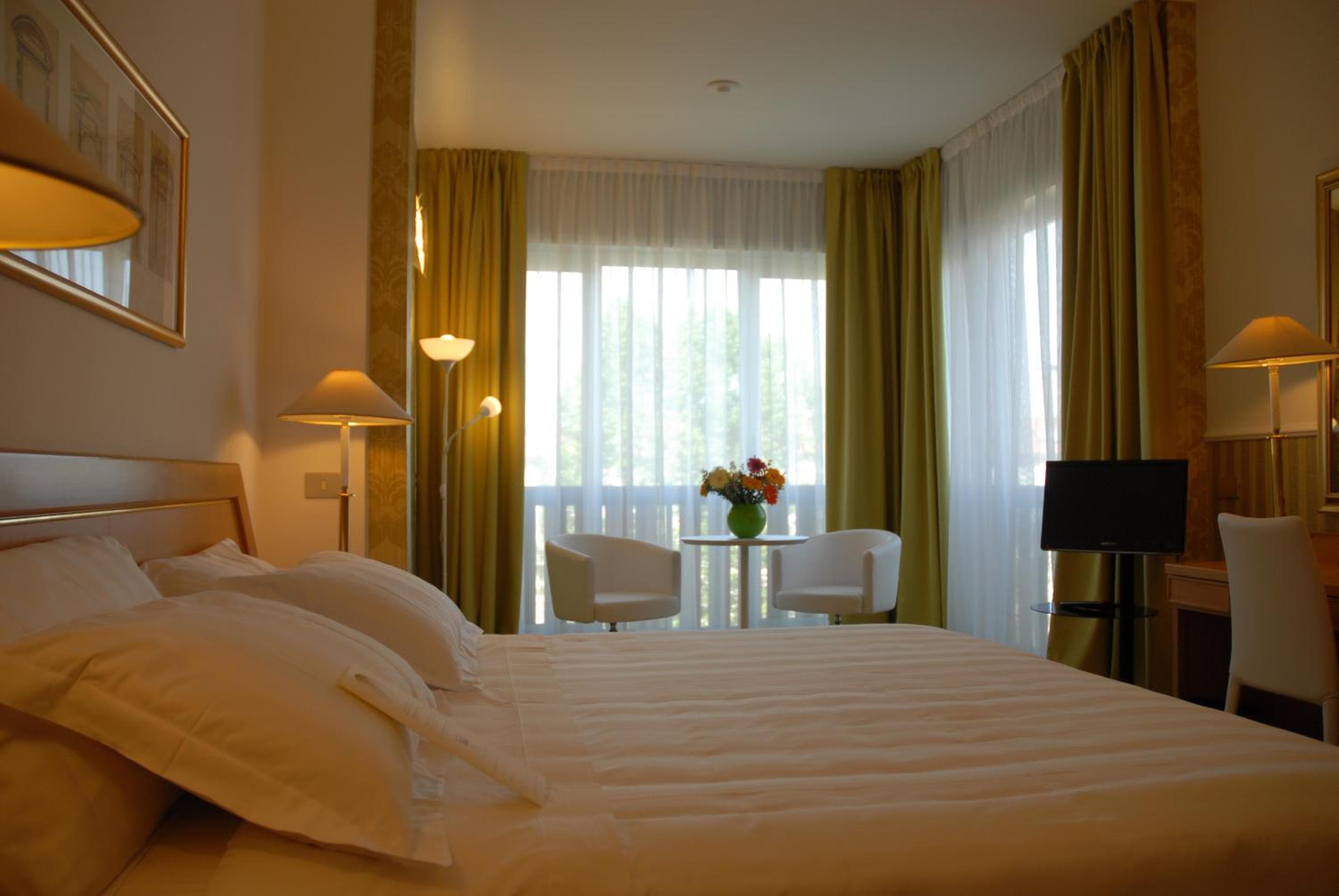 Hotel Nasco — 24