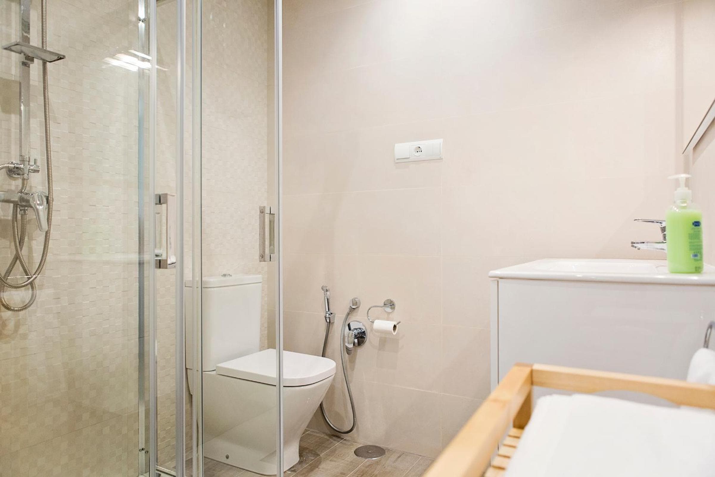 Suncity Flat Victoria — 7