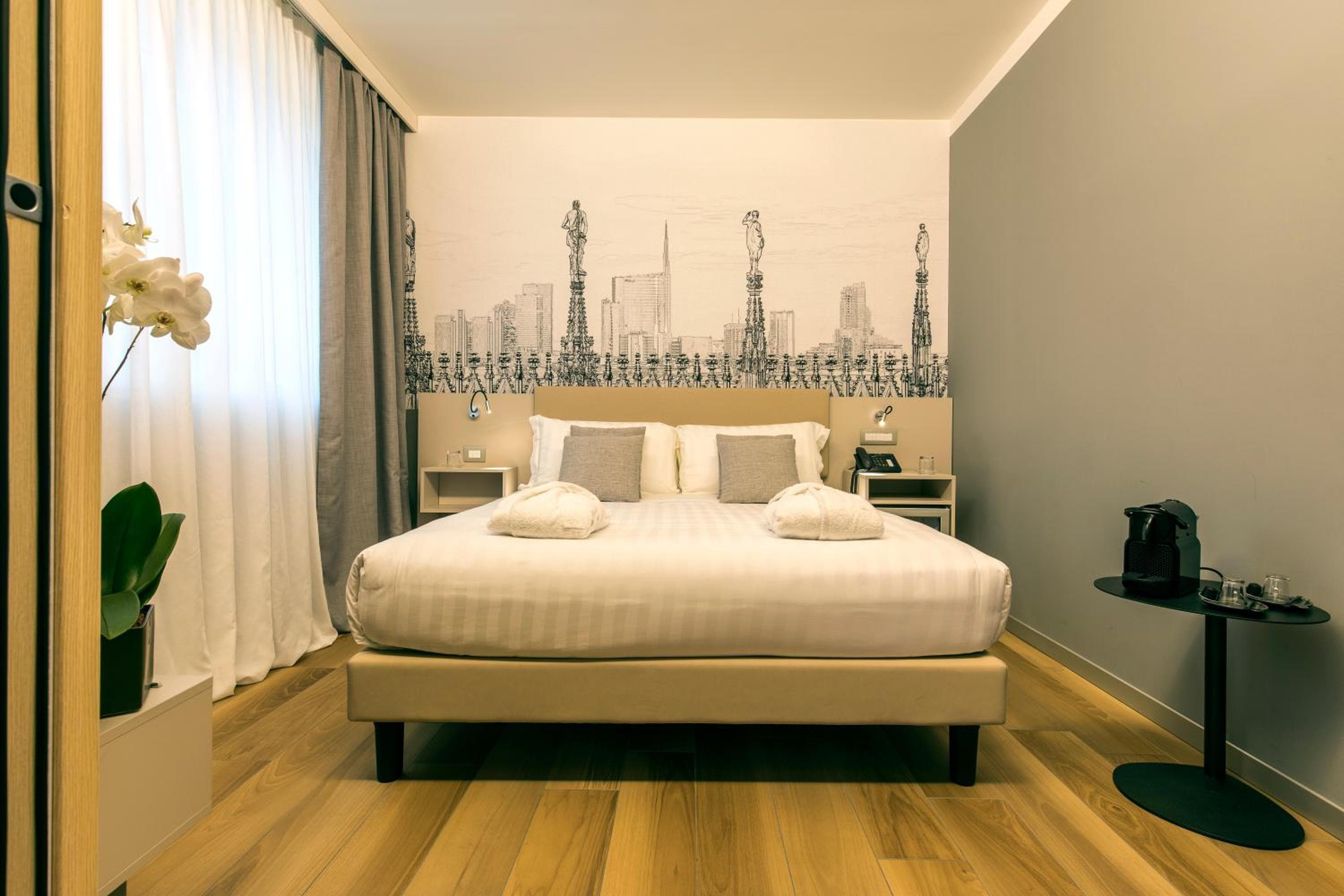 43 Station Hotel — 15
