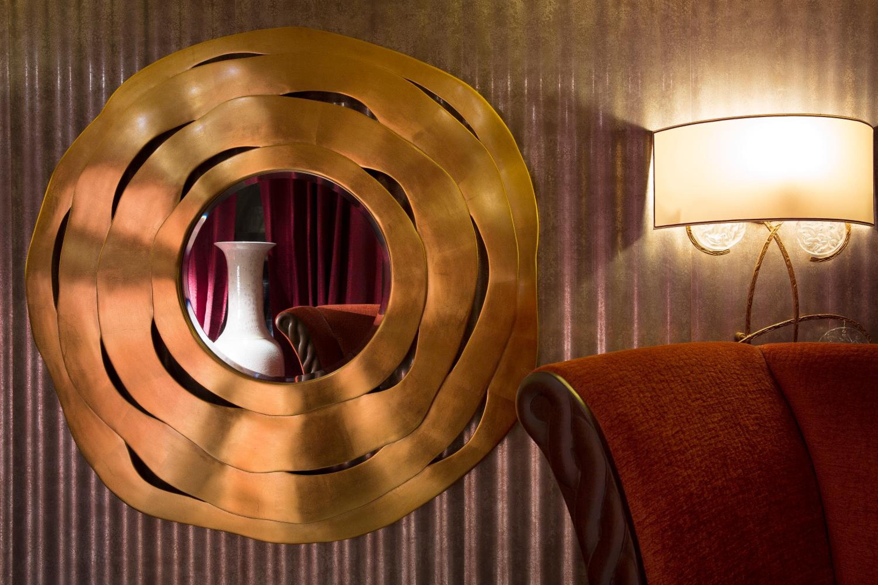 Hotel Mondial — 7