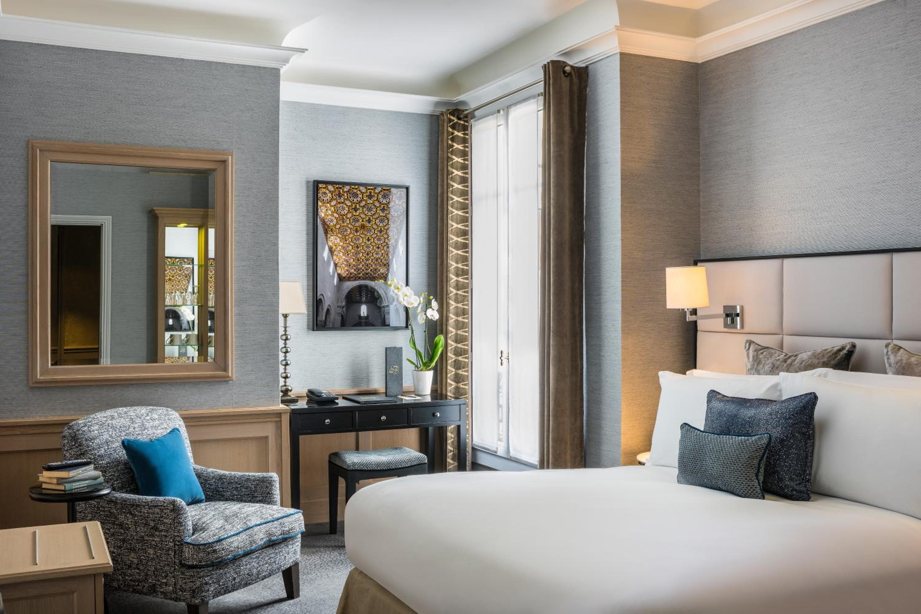 Sofitel Paris Baltimore Tour Eiffel — 25