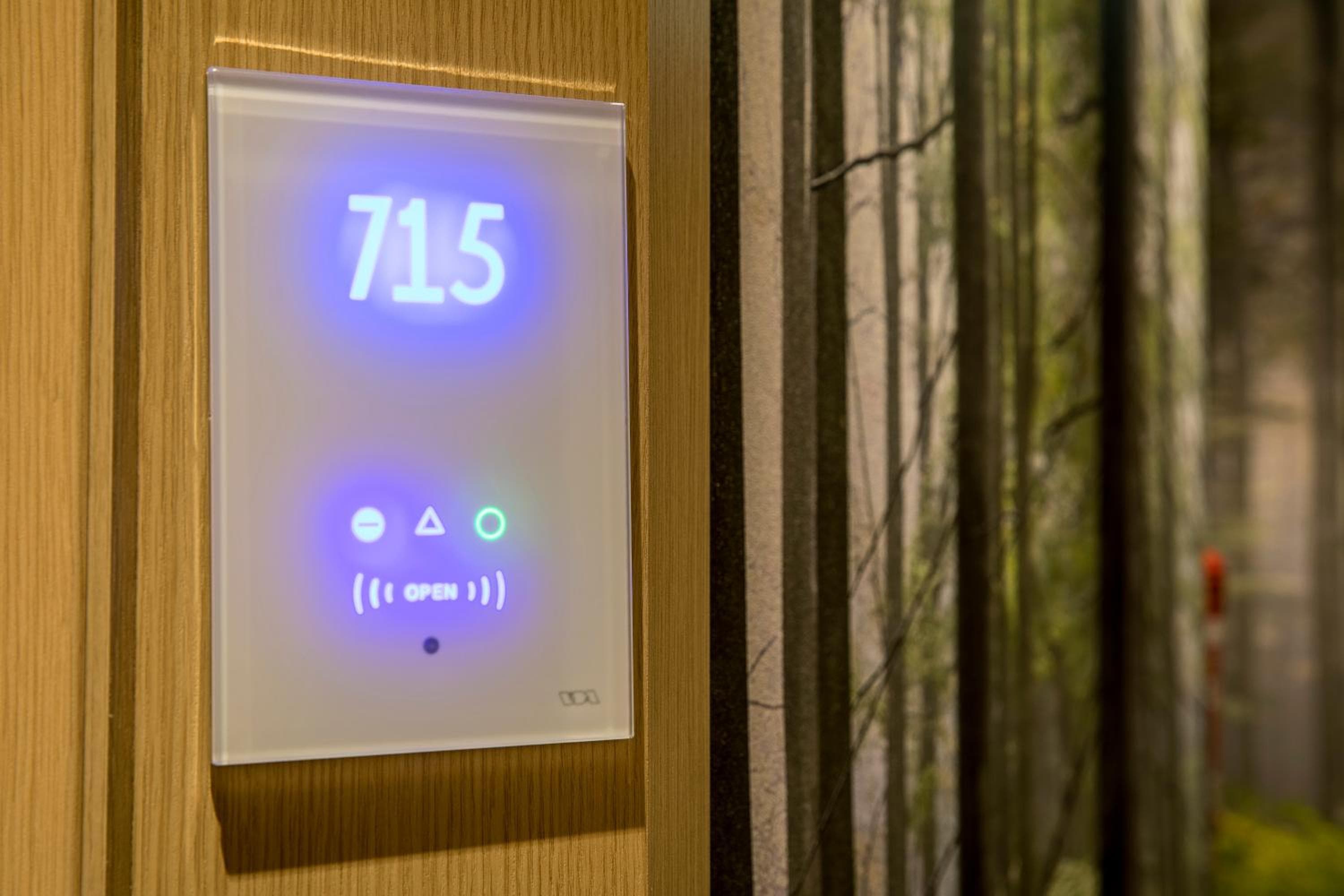 43 Bahnhof Hotel — 24
