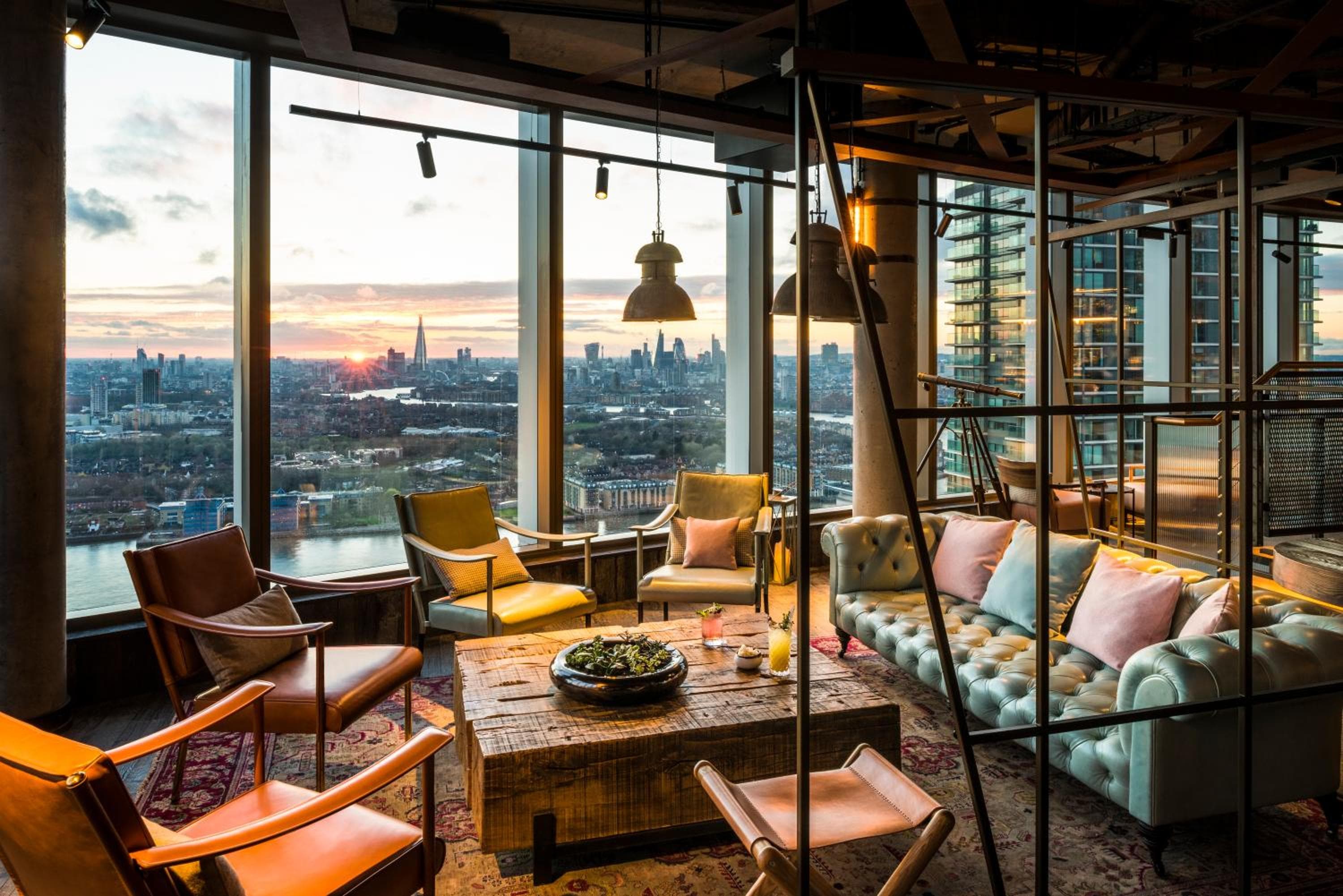 Novotel London Canary Wharf — 27