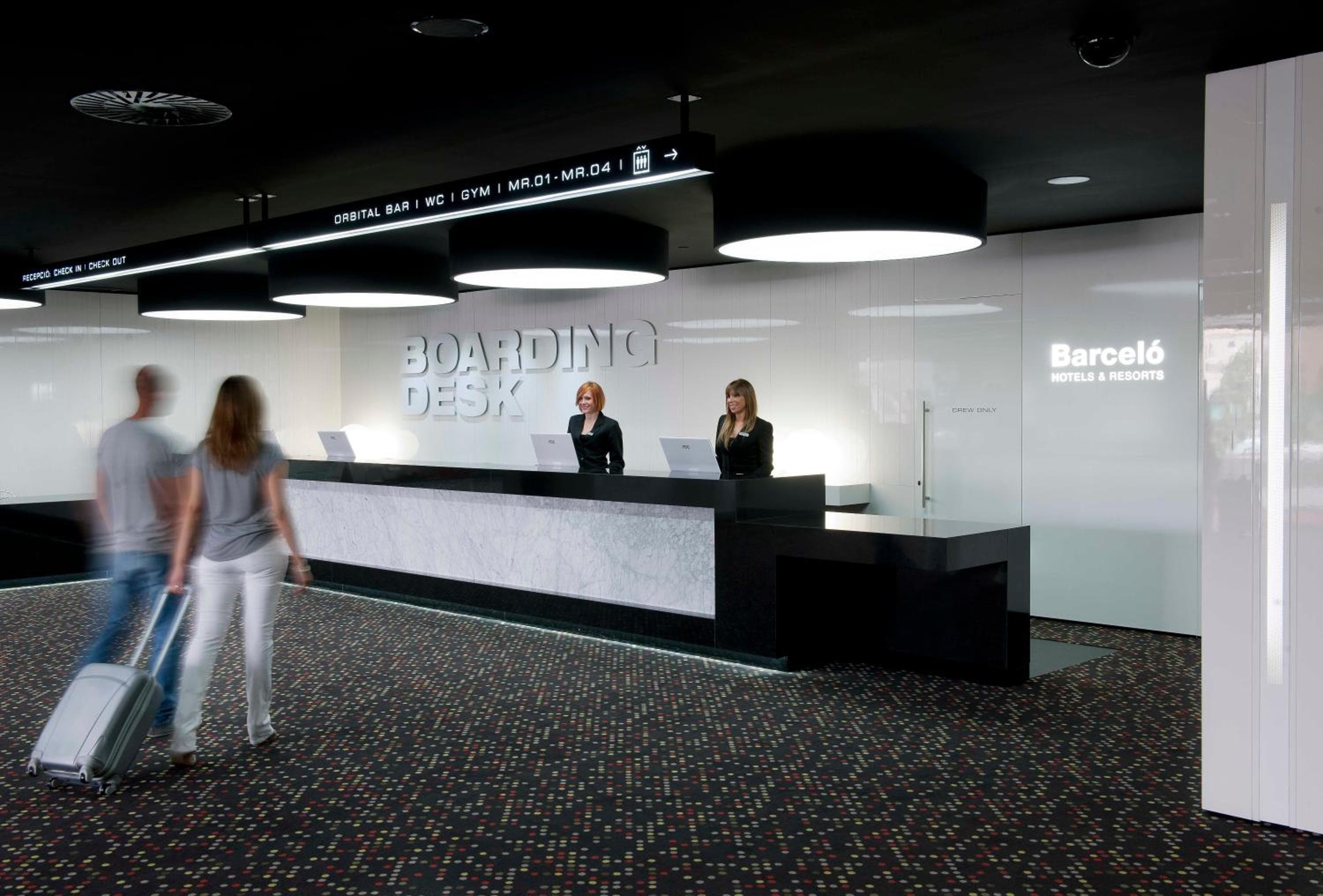 Barceló Sants — 4