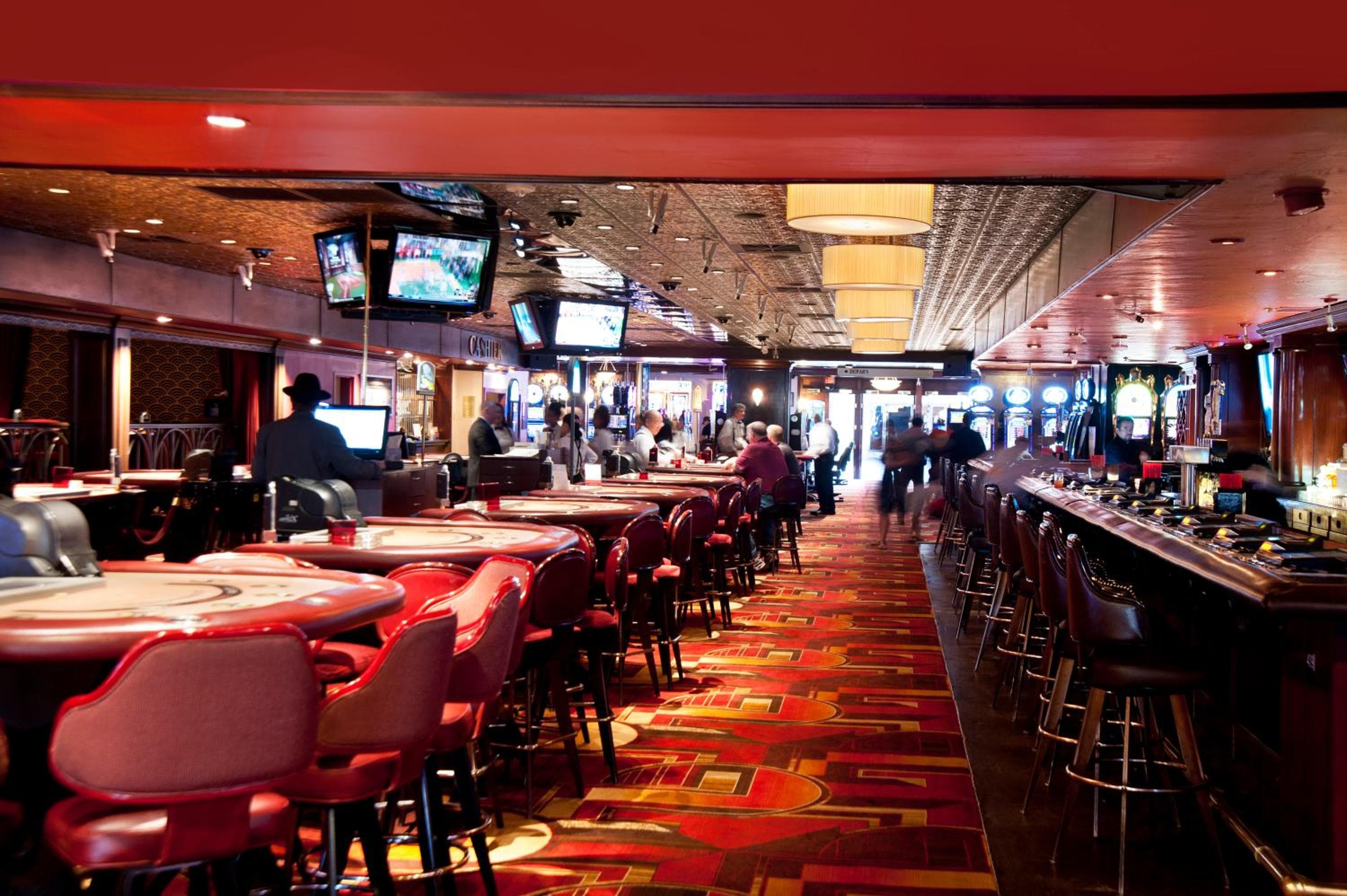 Hotel Casino Golden Gate — 15