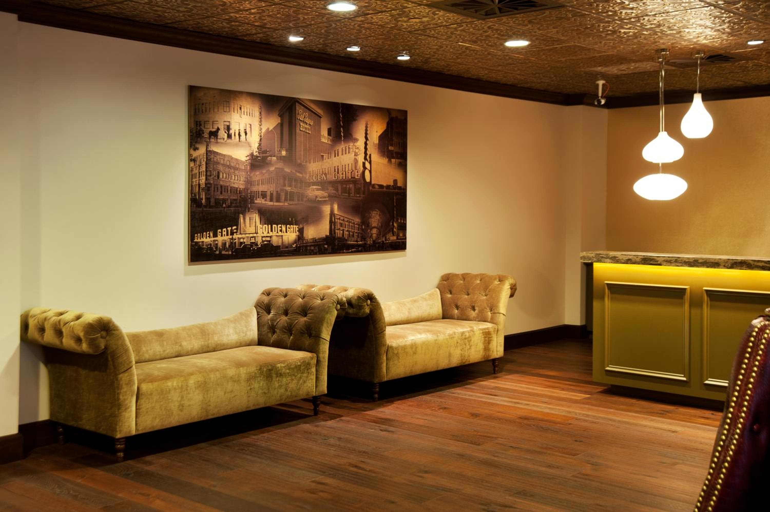 Hotel Casino Golden Gate — 13