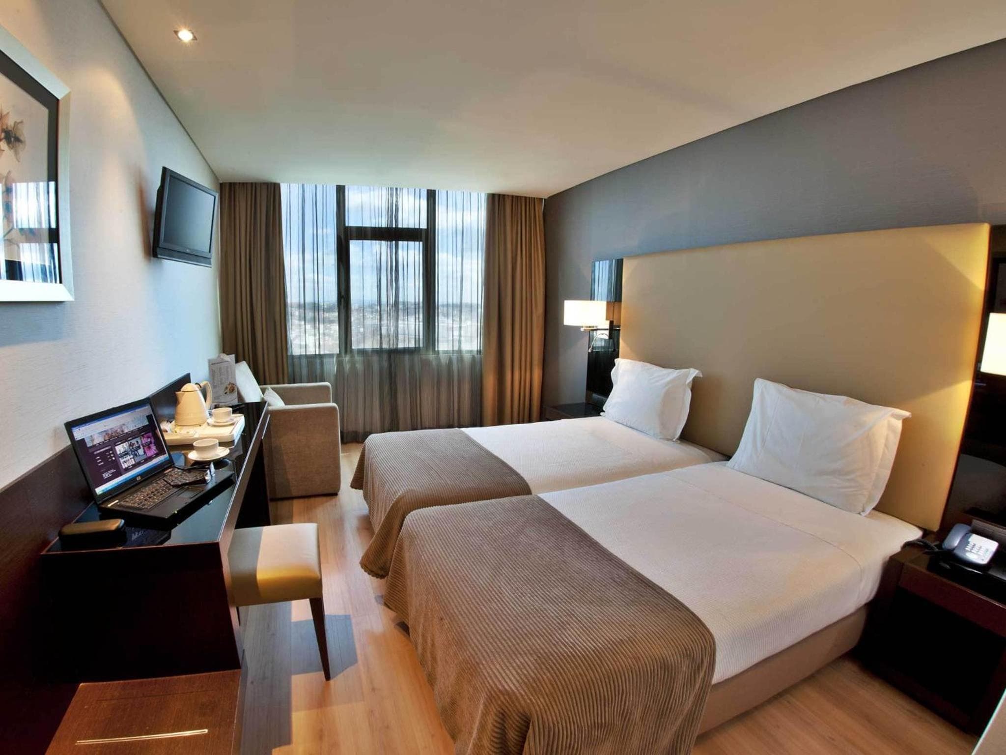 TURIM Alameda Hotel — 4