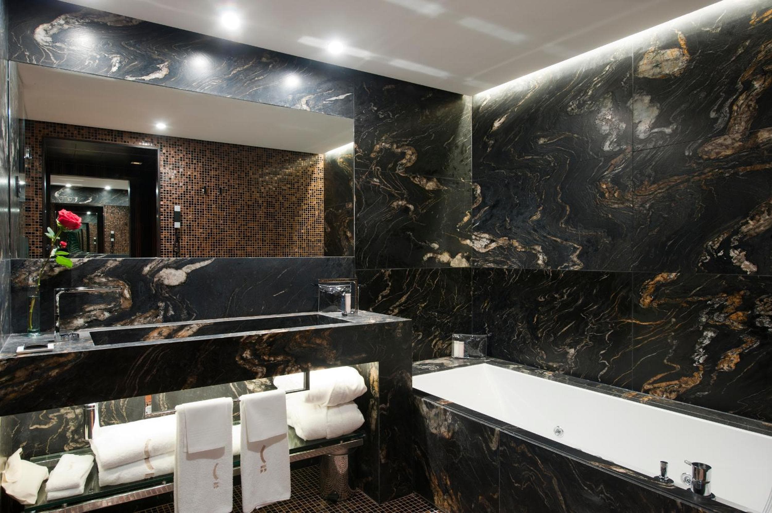 Claris Hotel & Spa GL, a Small Luxury Hotel of the World — 13