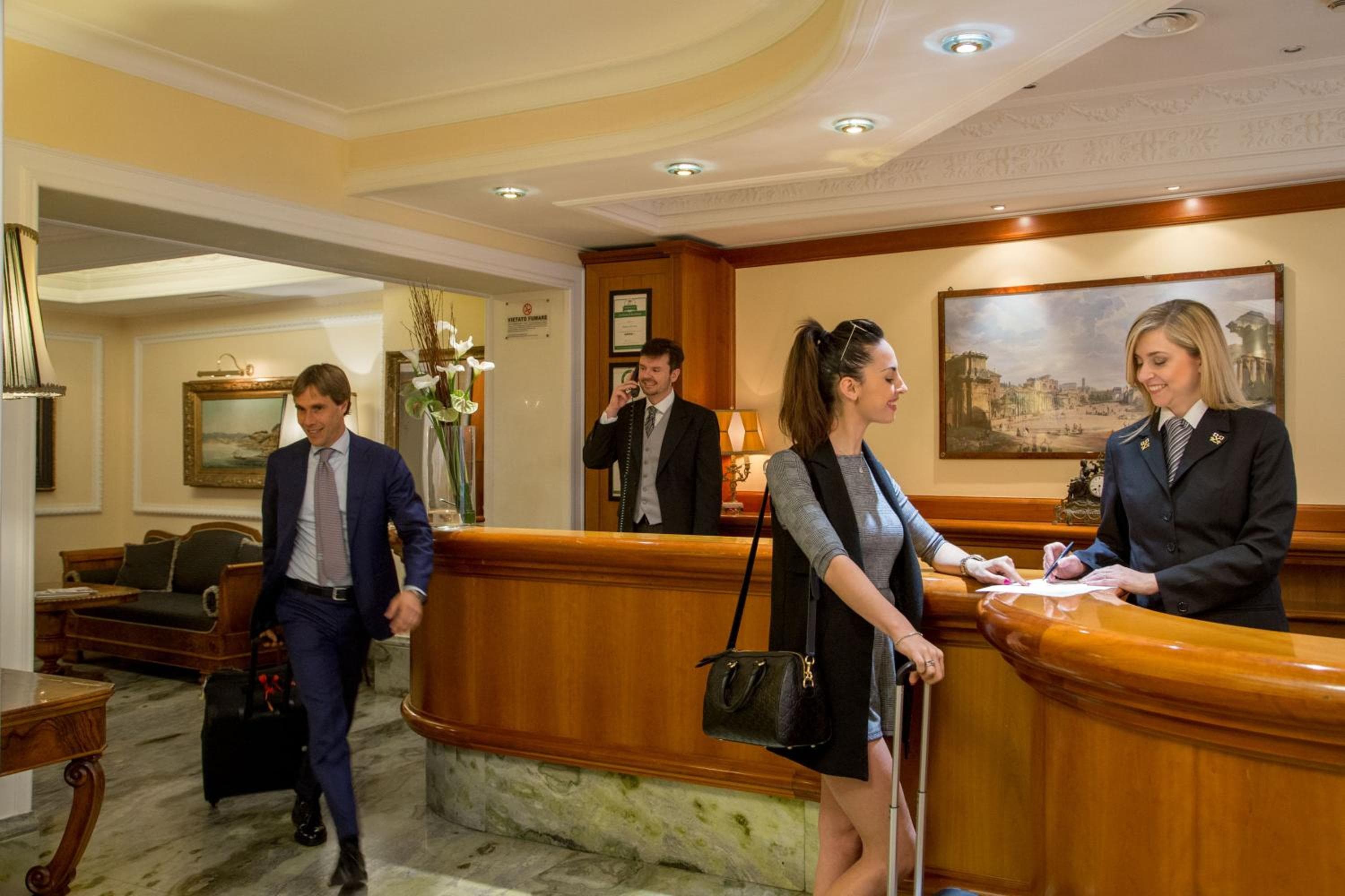 Hotel del siglo XIX — 14