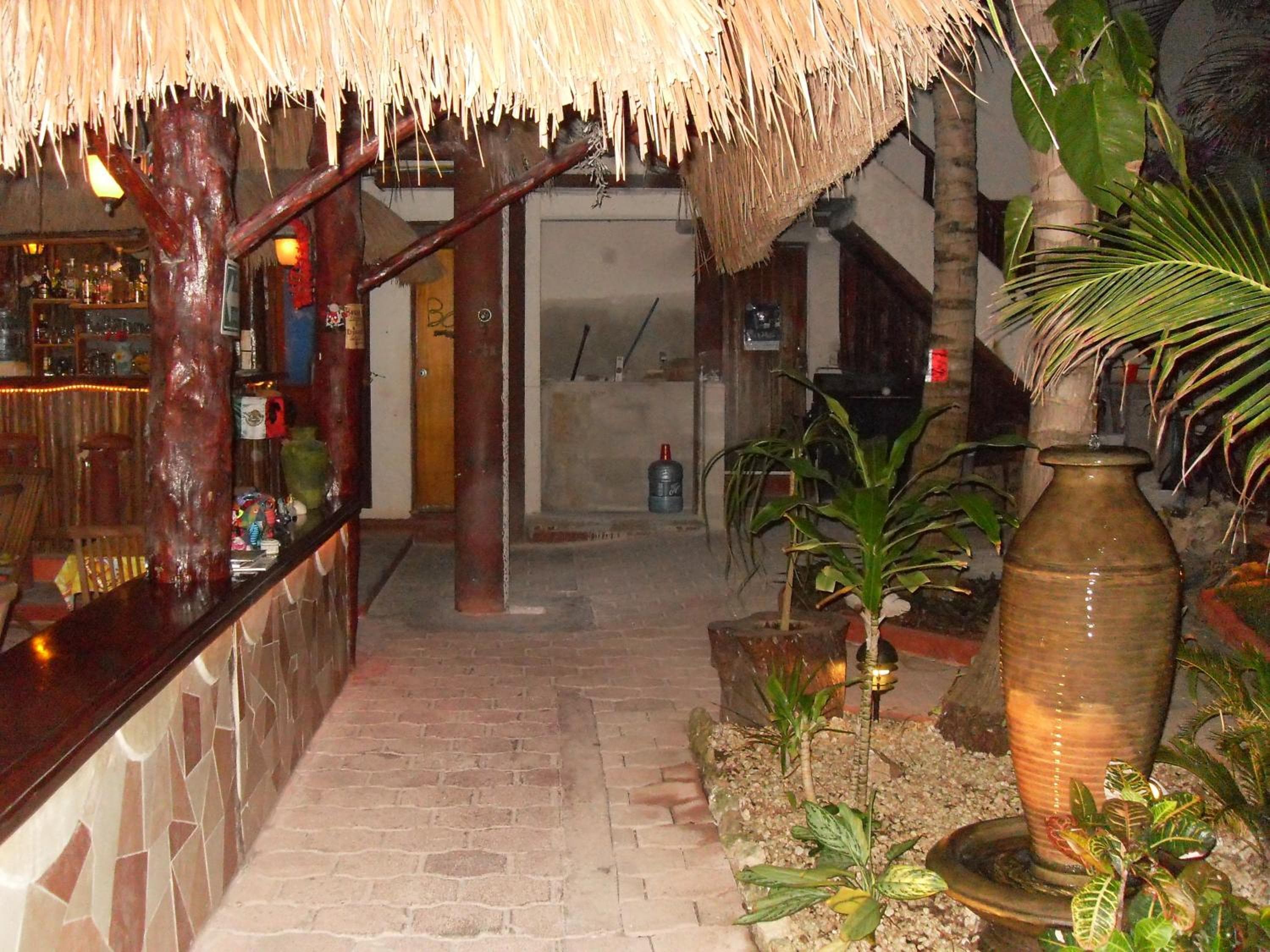 Cocos Cabañas Playa del Carmen Solo adulti — 14
