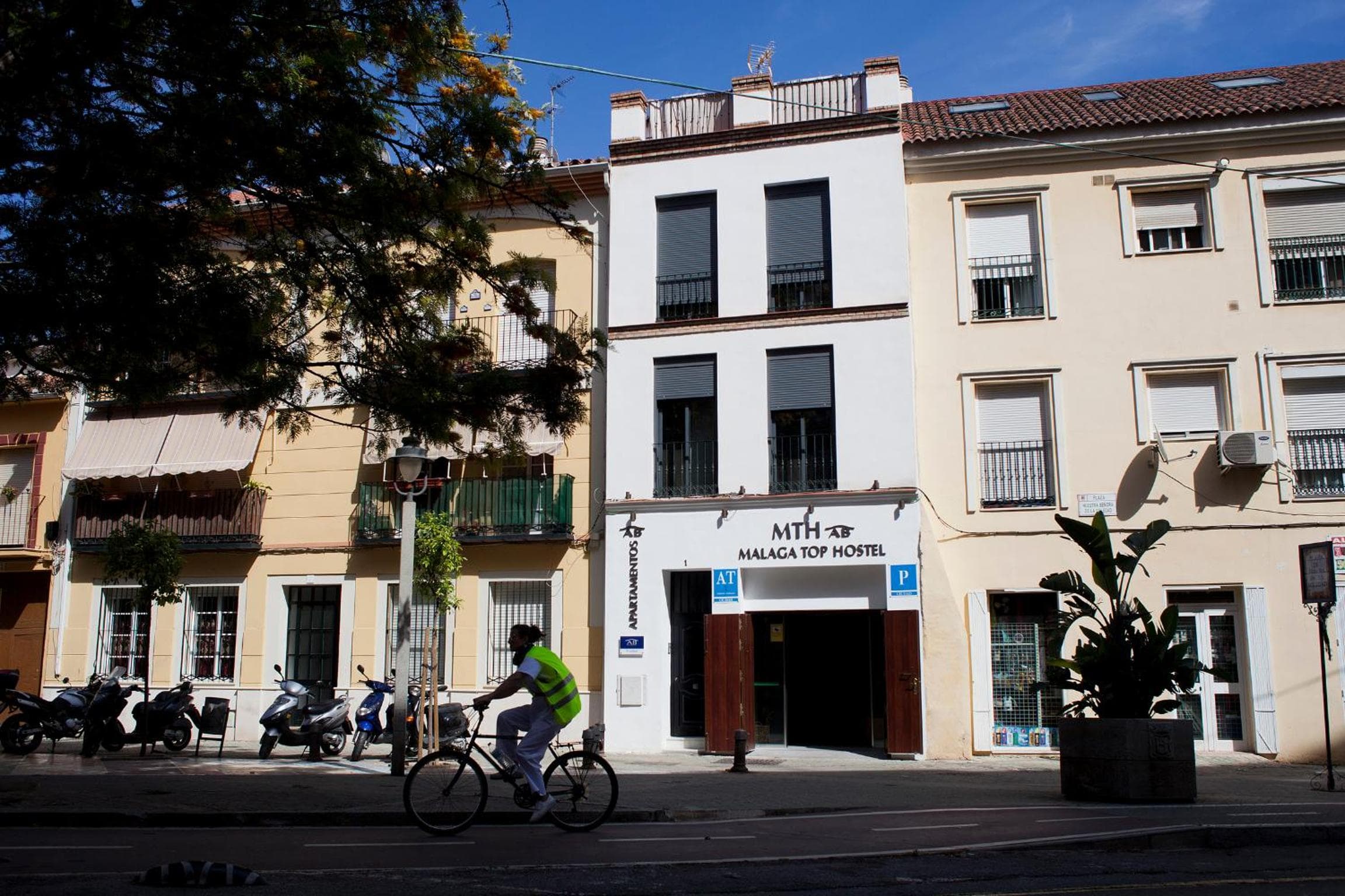 Malaga Stop Hostel AB — 30