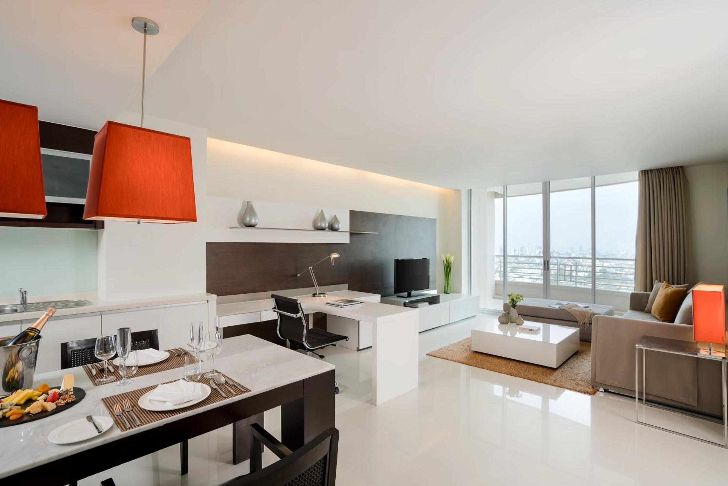 JC Kevin Sathorn Bangkok Hotel — 2