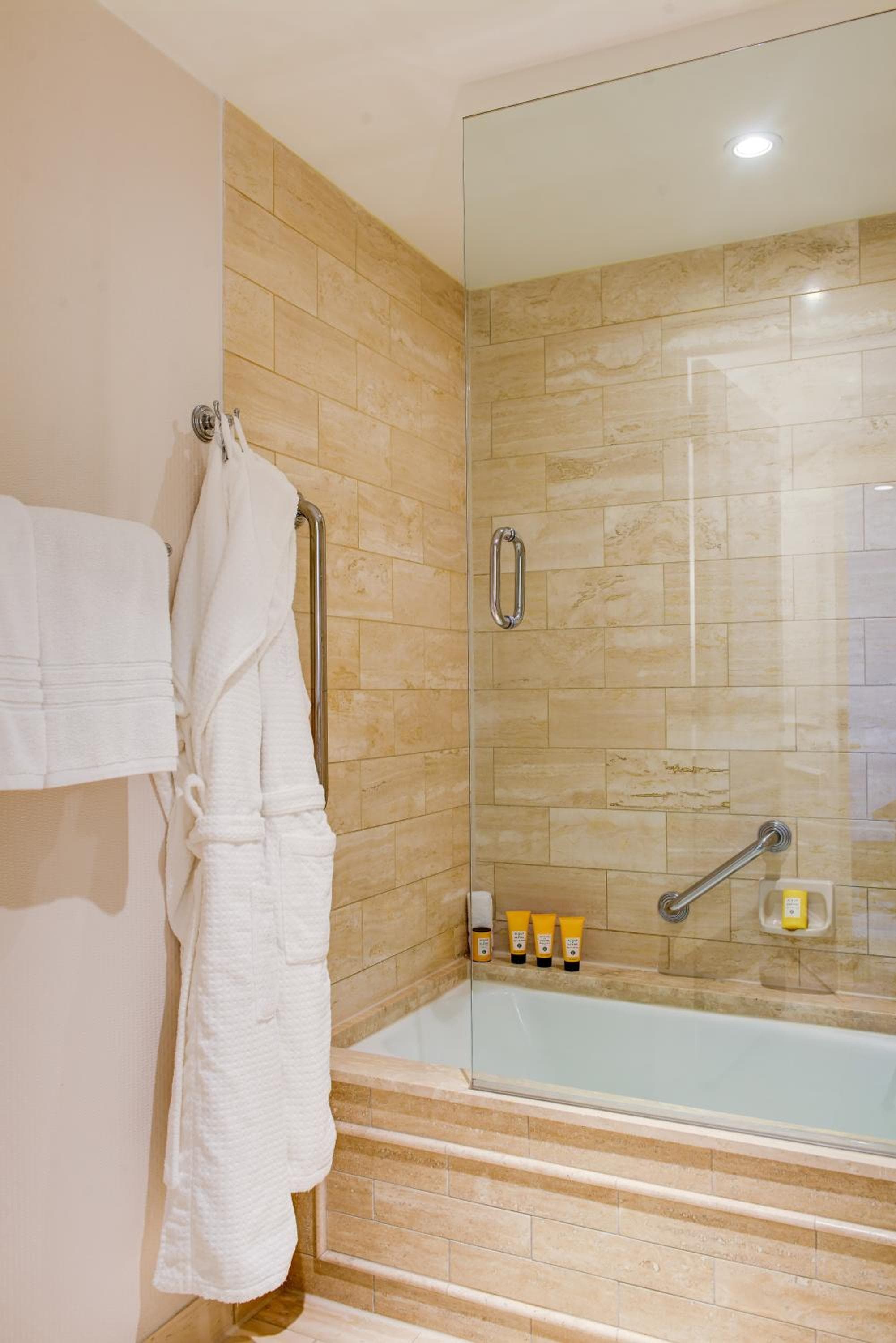 Four Seasons Hotel Los Angeles a Beverly Hills — 29