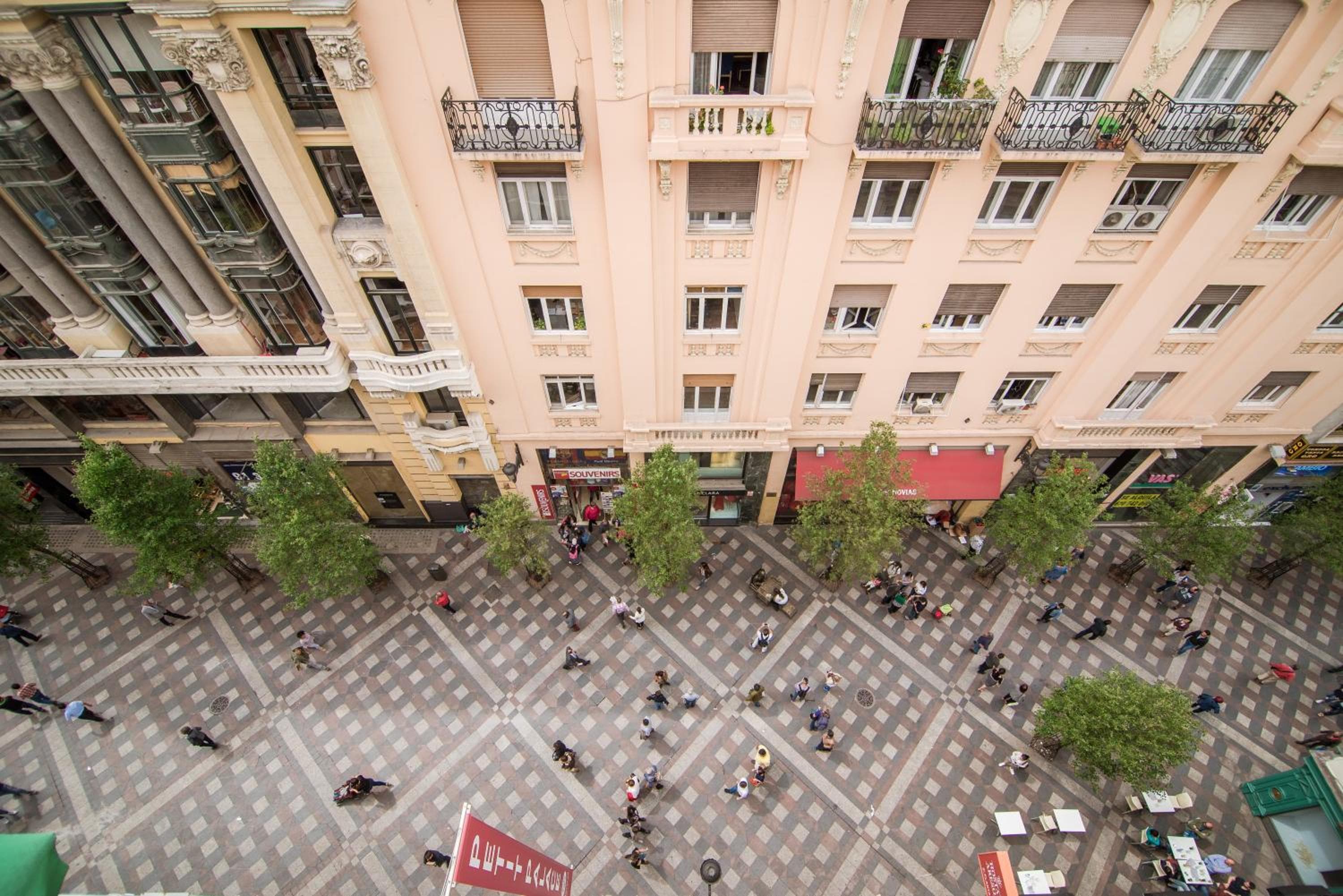 Petit Palace Puerta del Sol — 24