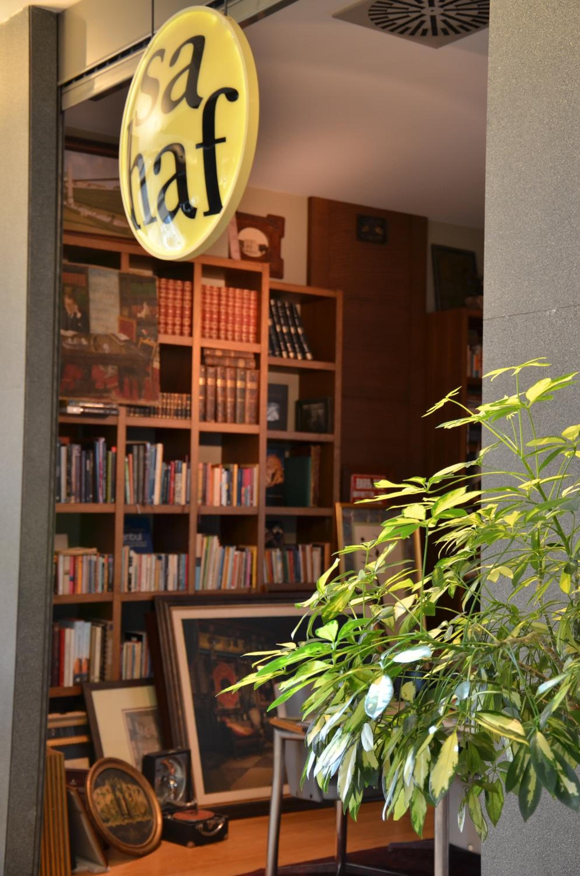 Point Hotel Barbaros — 18