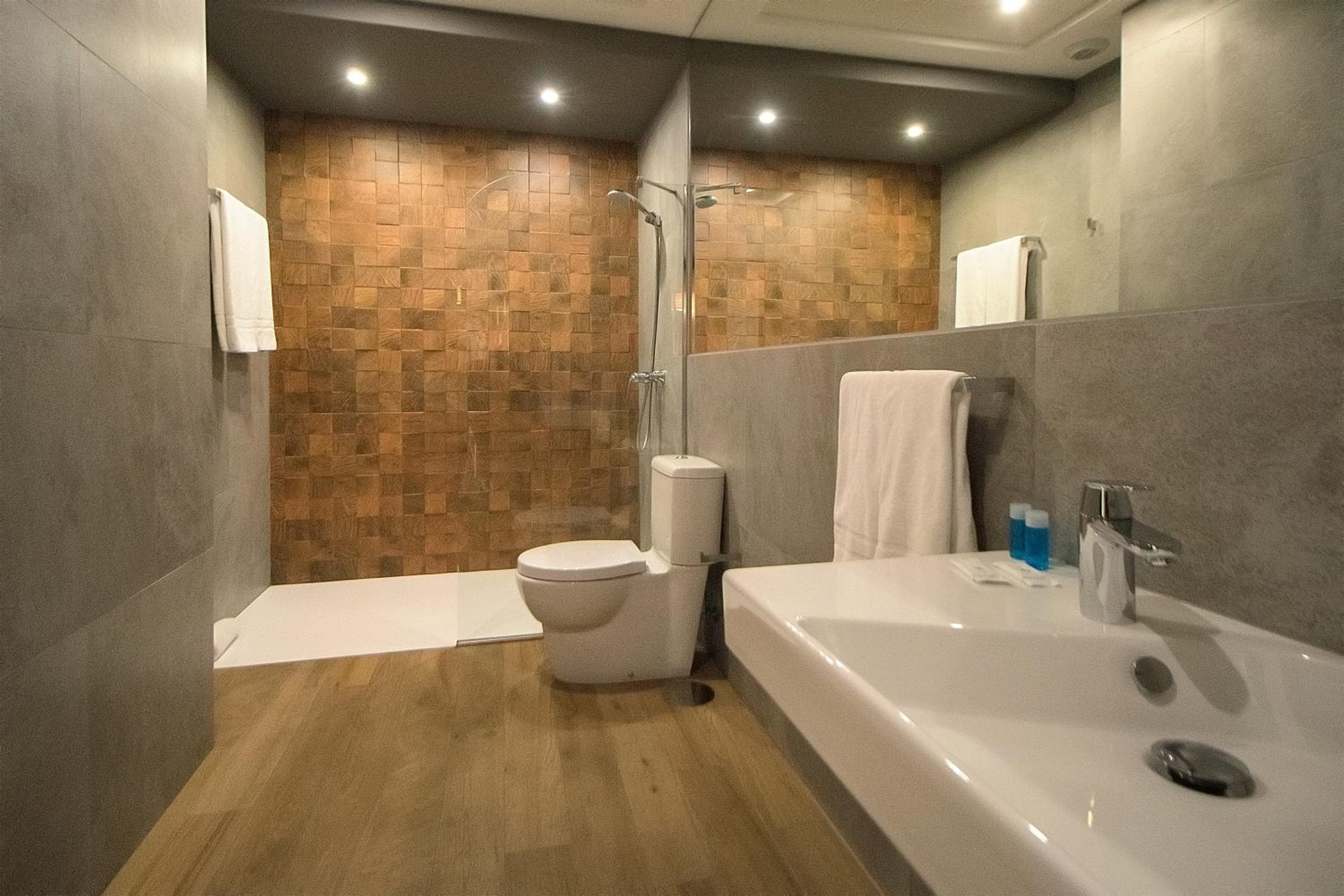 Apartamentos Suites Oficentro Deluxe — 14