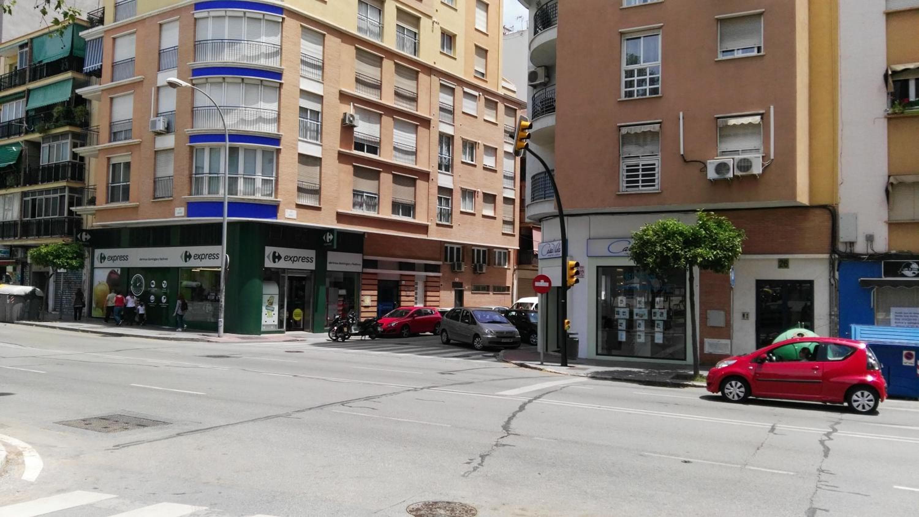 Fan Flat Eugenio -> Fan Flat Eugenio — 18