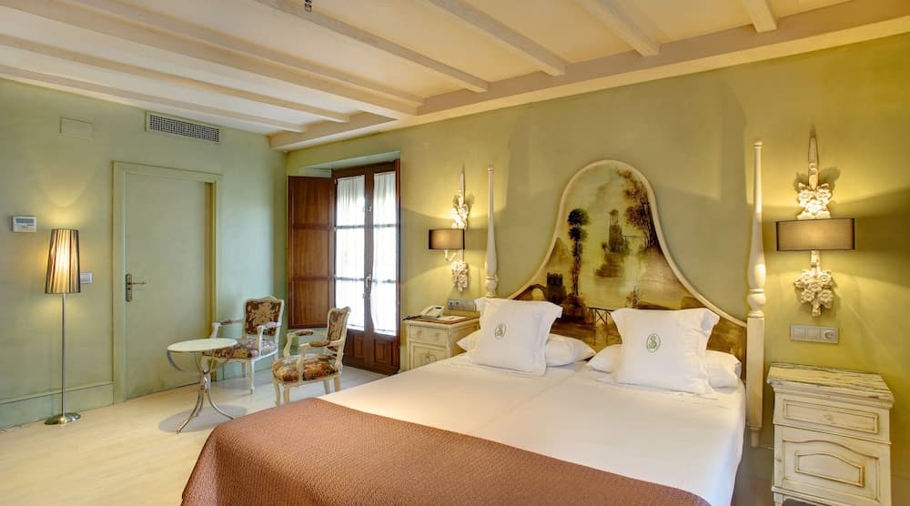 Hotel Sacristía de Santa Ana — 1