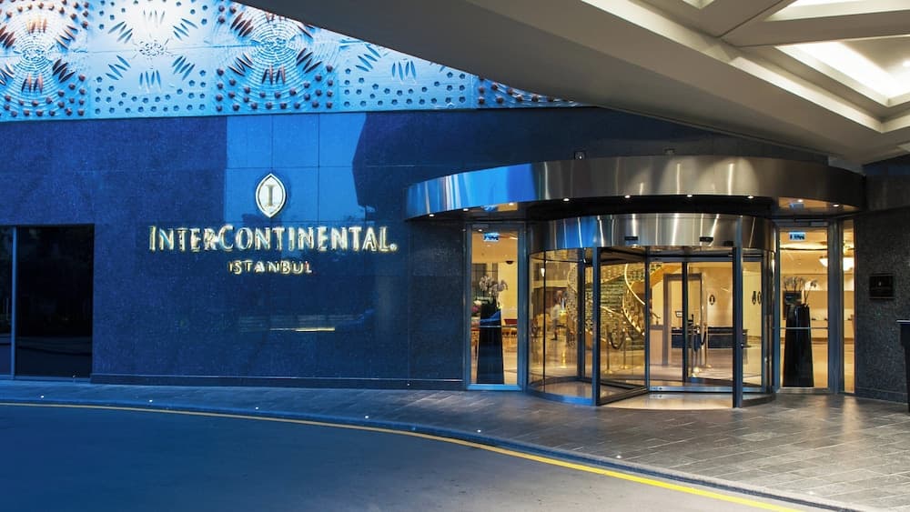 InterContinental Istanbul by IHG — 18