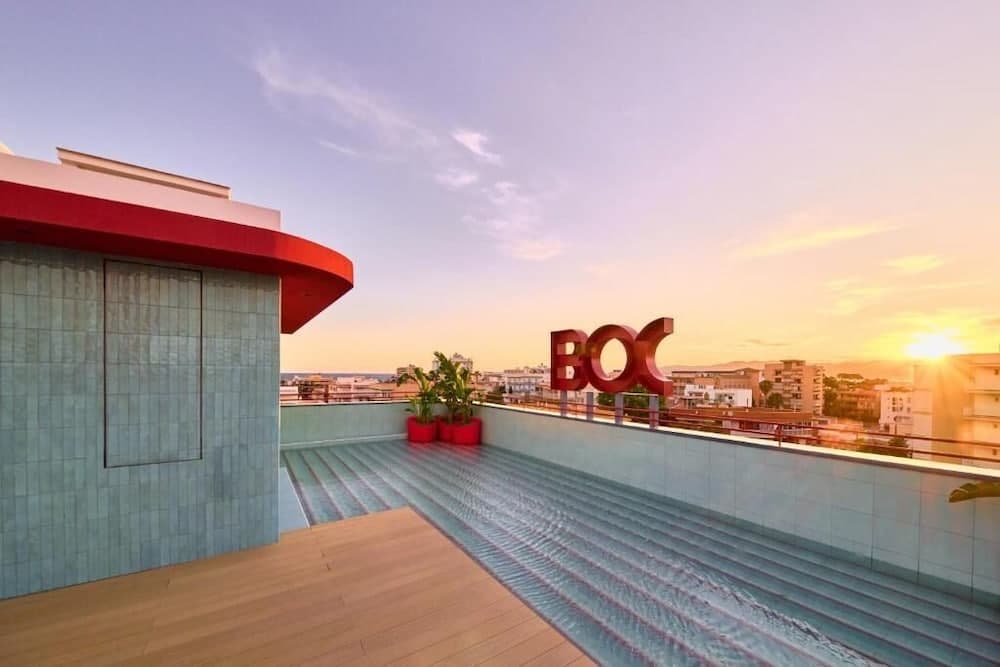 The Boc Hostels Beach — 6