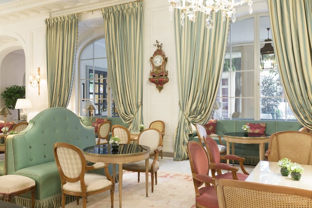 Le Bristol Paris - Oetker Hotels — 2