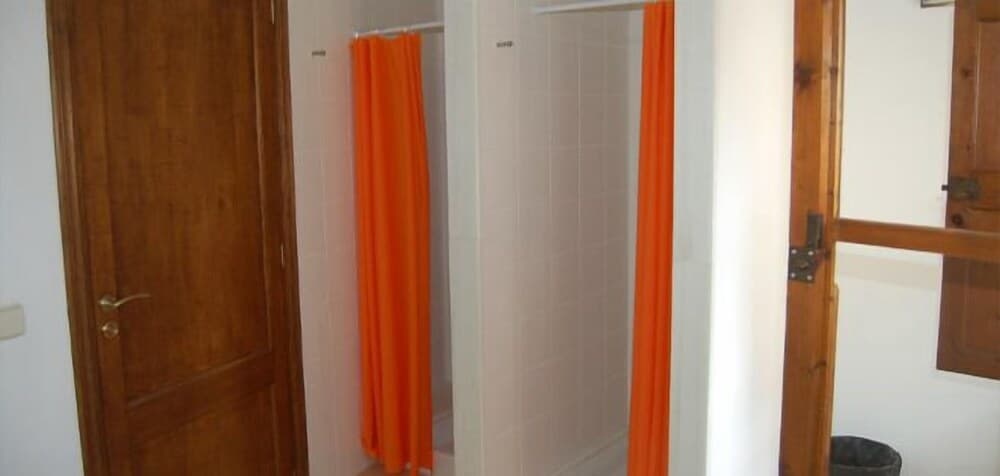 Youth Hostel Central Palma — 16