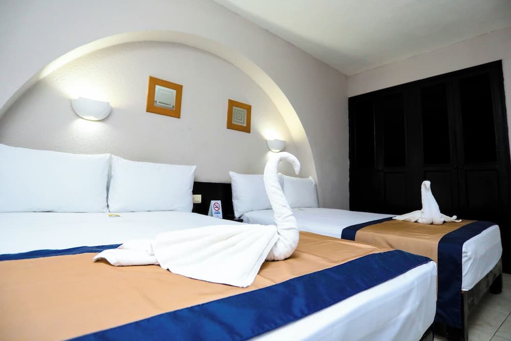 Caribe Internacional Cancun — 10