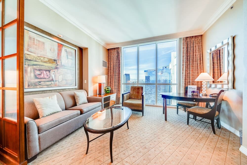 Jet Luxury Resorts @ The Signature Condo Hotel — 24