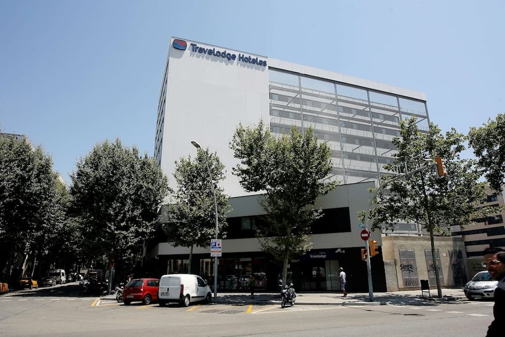 Travelodge Barcelona Poblenou — 9