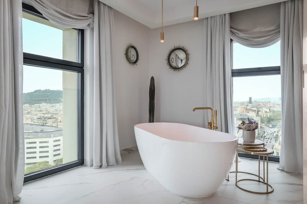 Bless Hotel Barcelona — 16