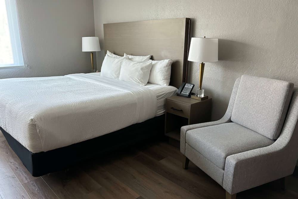 La Quinta Inn & Suites by Wyndham Ft Lauderdale Cypress Cr — 25