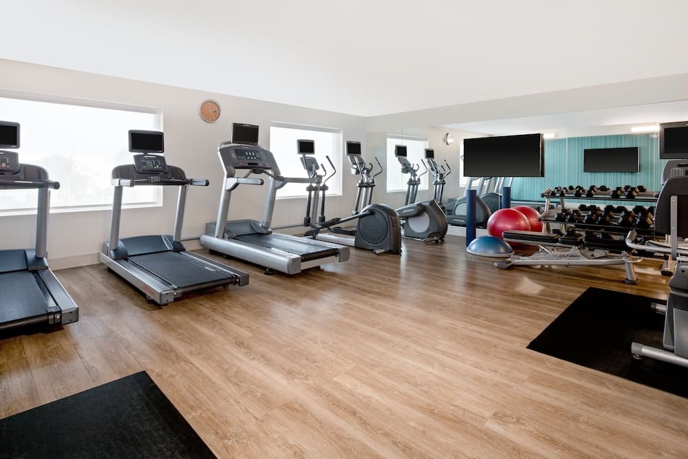 Holiday Inn Express Ft. Lauderdale Cruise-Airport by IHG — 19