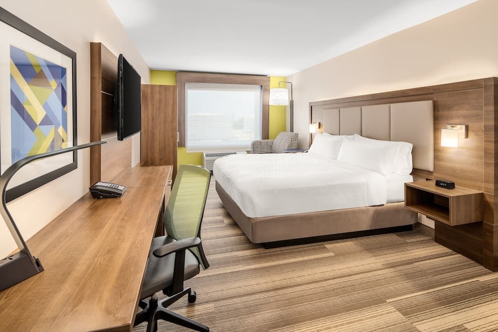 Holiday Inn Express Ft. Lauderdale Cruise-Airport by IHG — 8