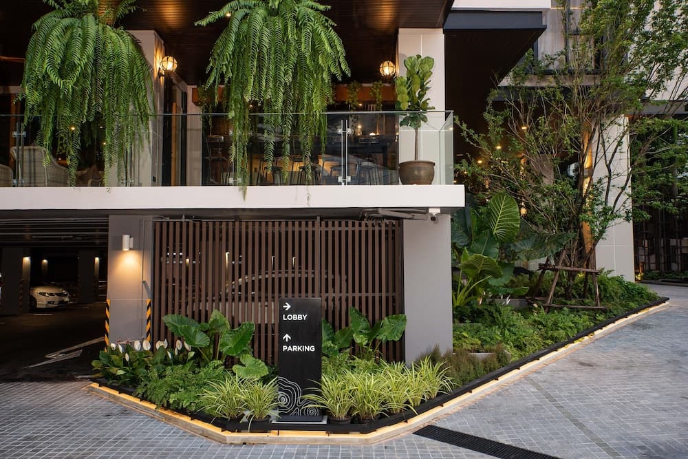 Hotel Gardina Asoke — 17