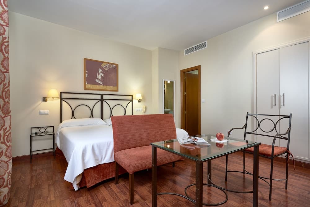 Hotel Murillo Reinoso — 17