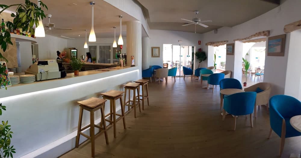 Hotel Tagomago — 25